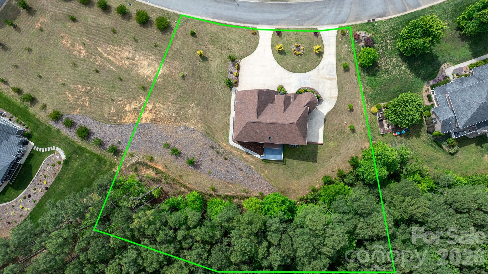 main property photo 47