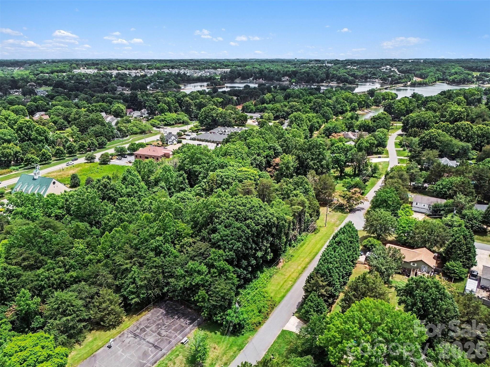 main property photo 14