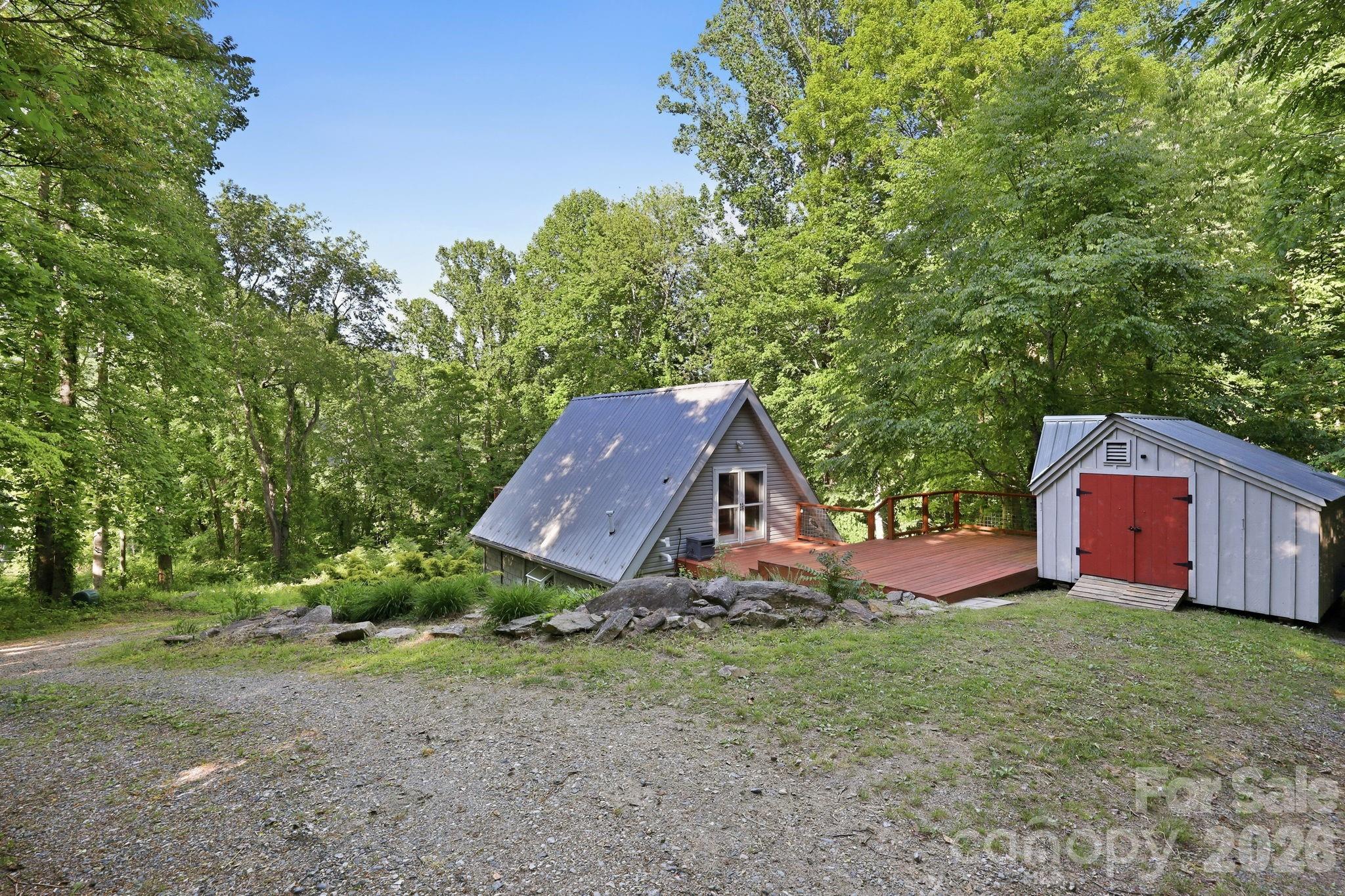 main property photo 42
