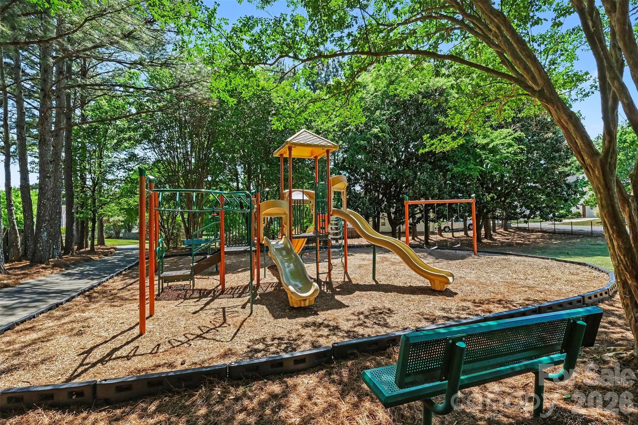 main property photo 31