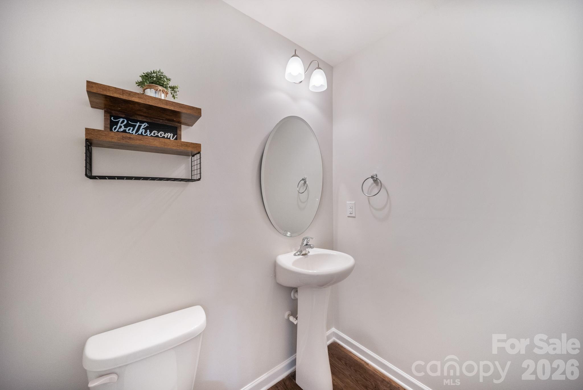 main property photo 12