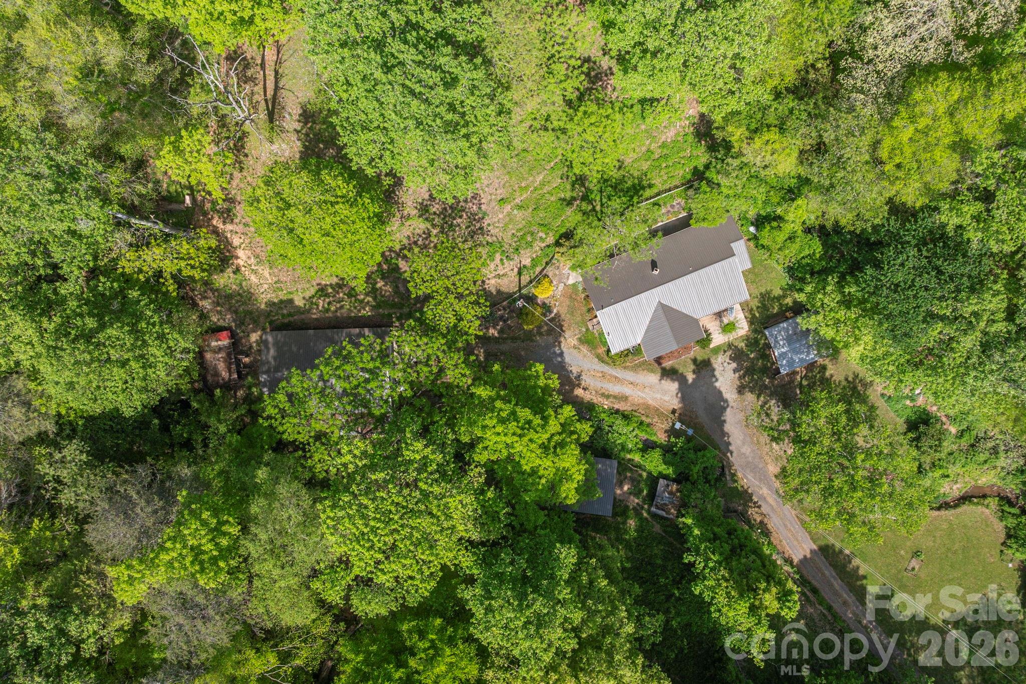 main property photo 34