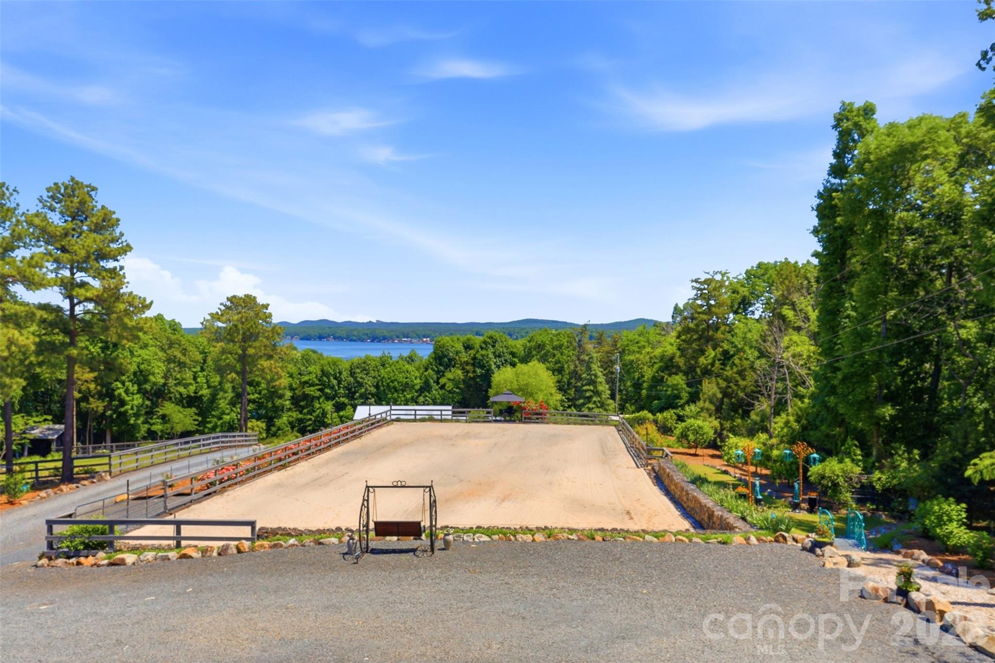 main property photo 39