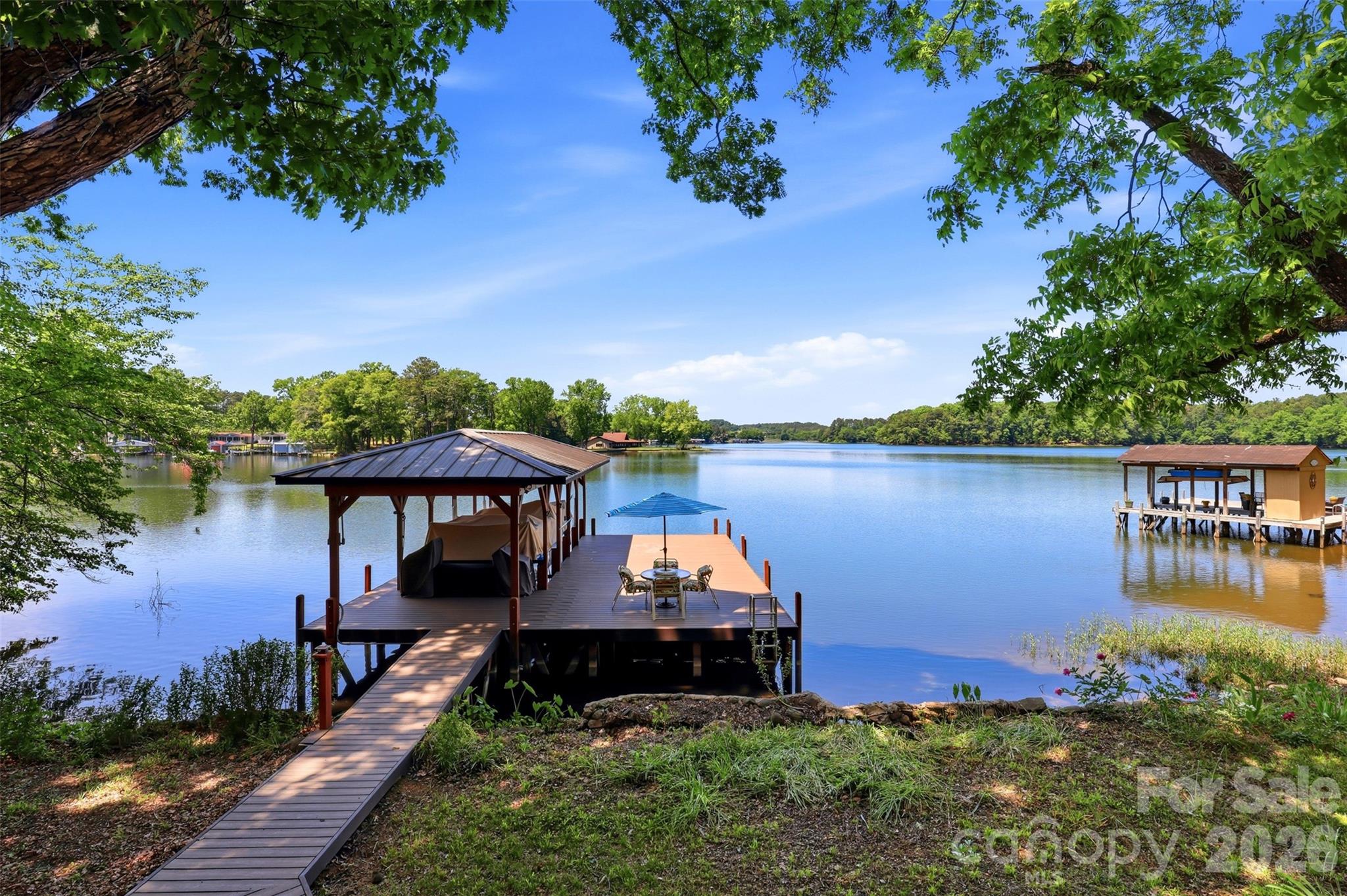 main property photo 43