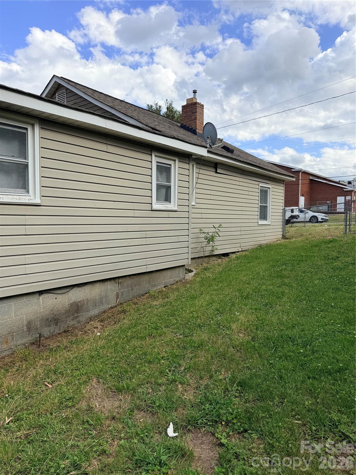 main property photo 29