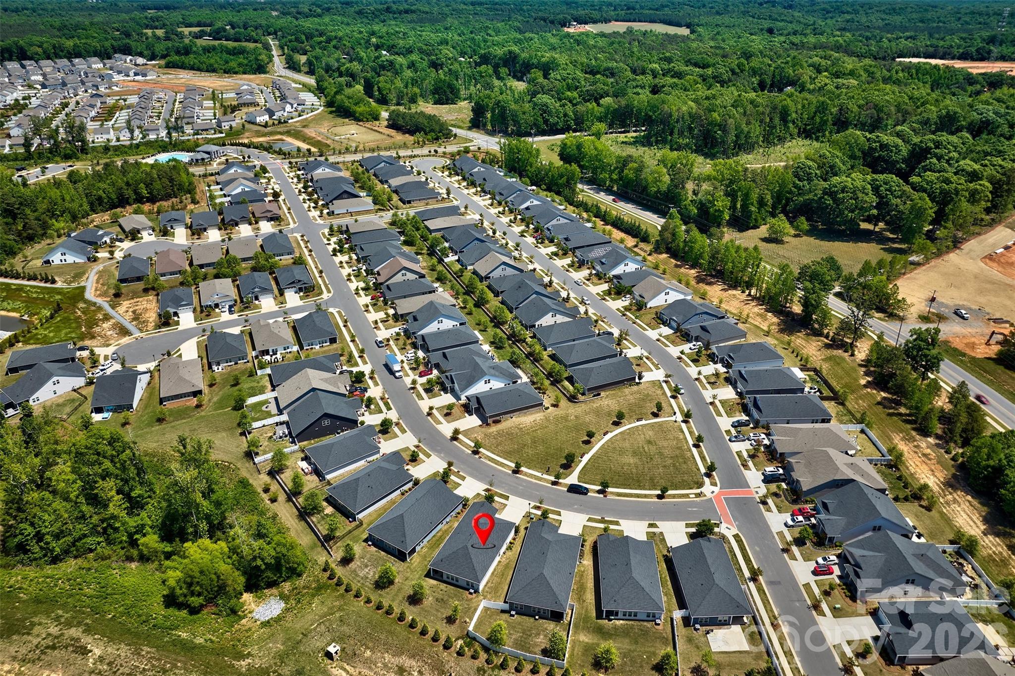 main property photo 32
