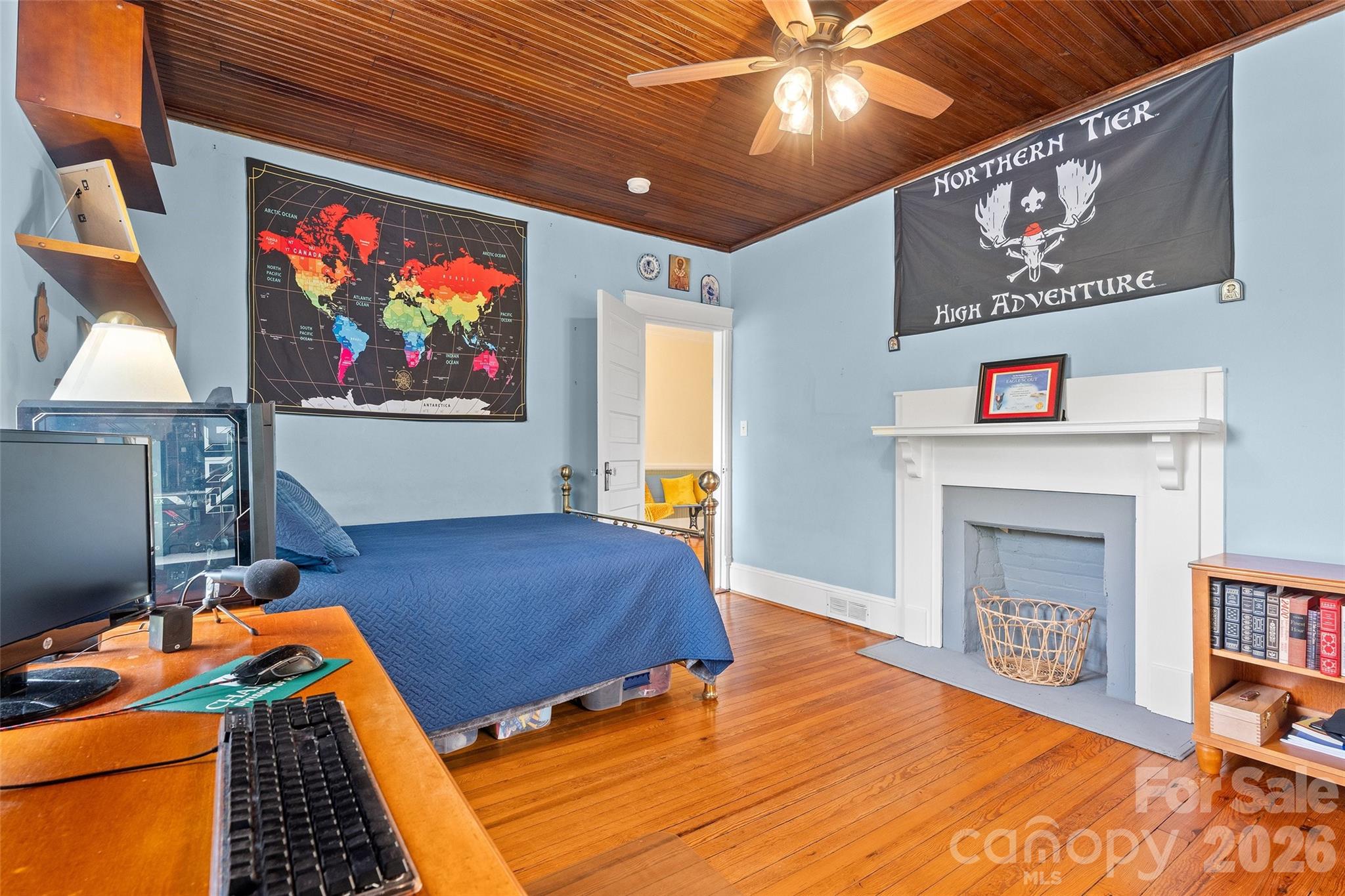 main property photo 29