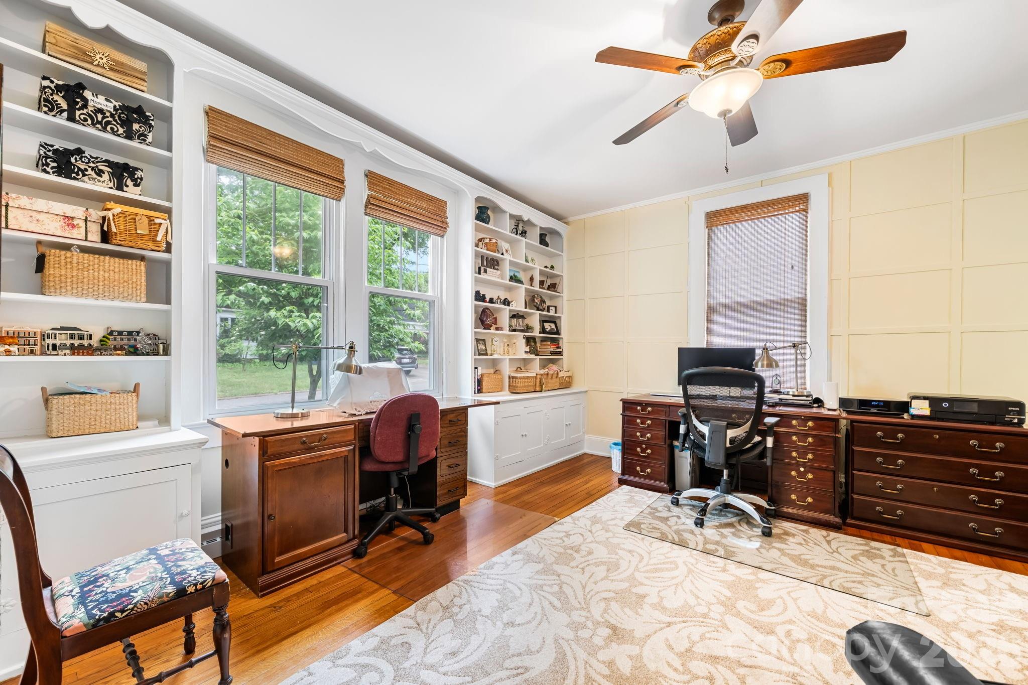 main property photo 10