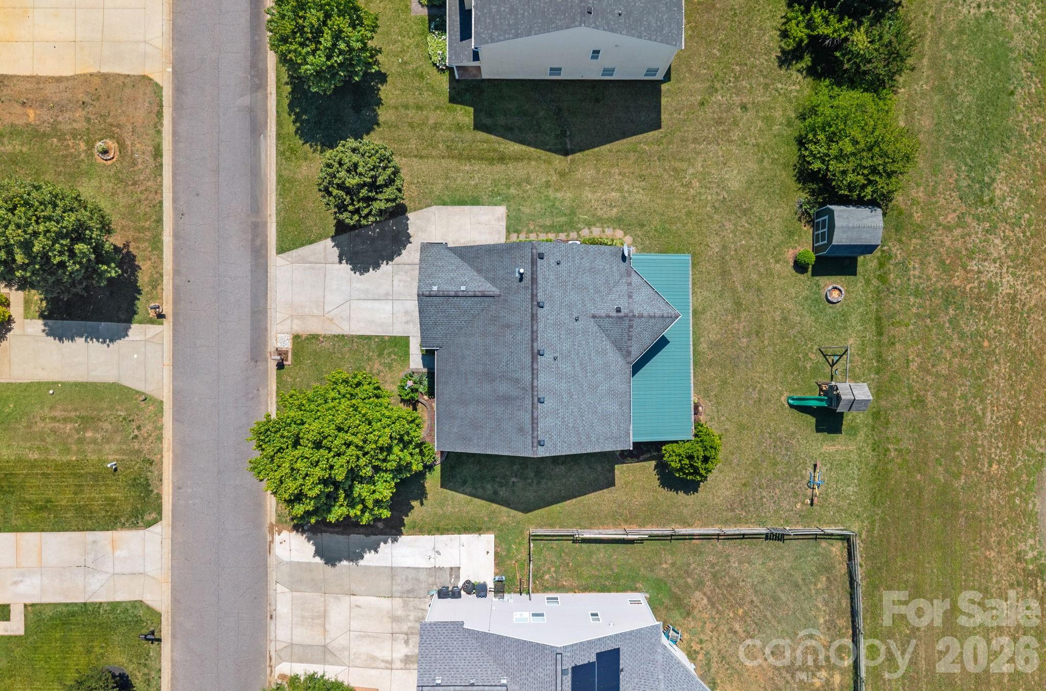 main property photo 45