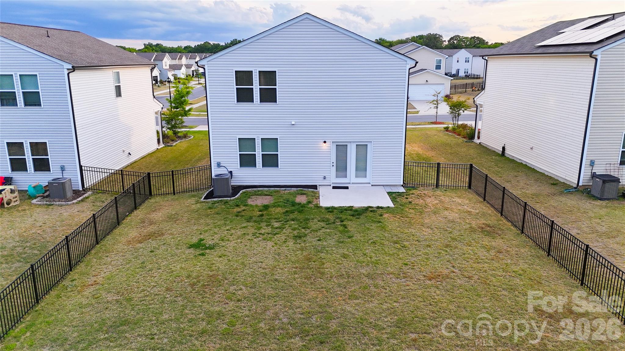 main property photo 32
