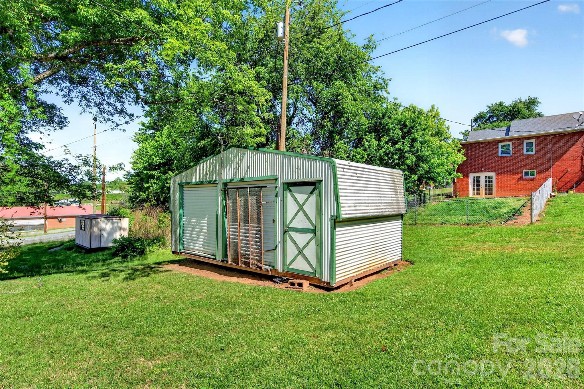 main property photo 26