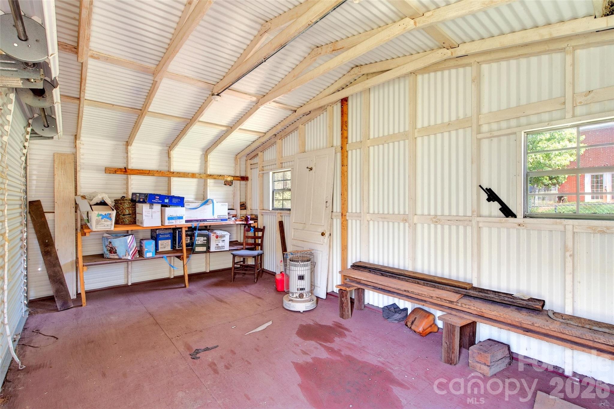 main property photo 27