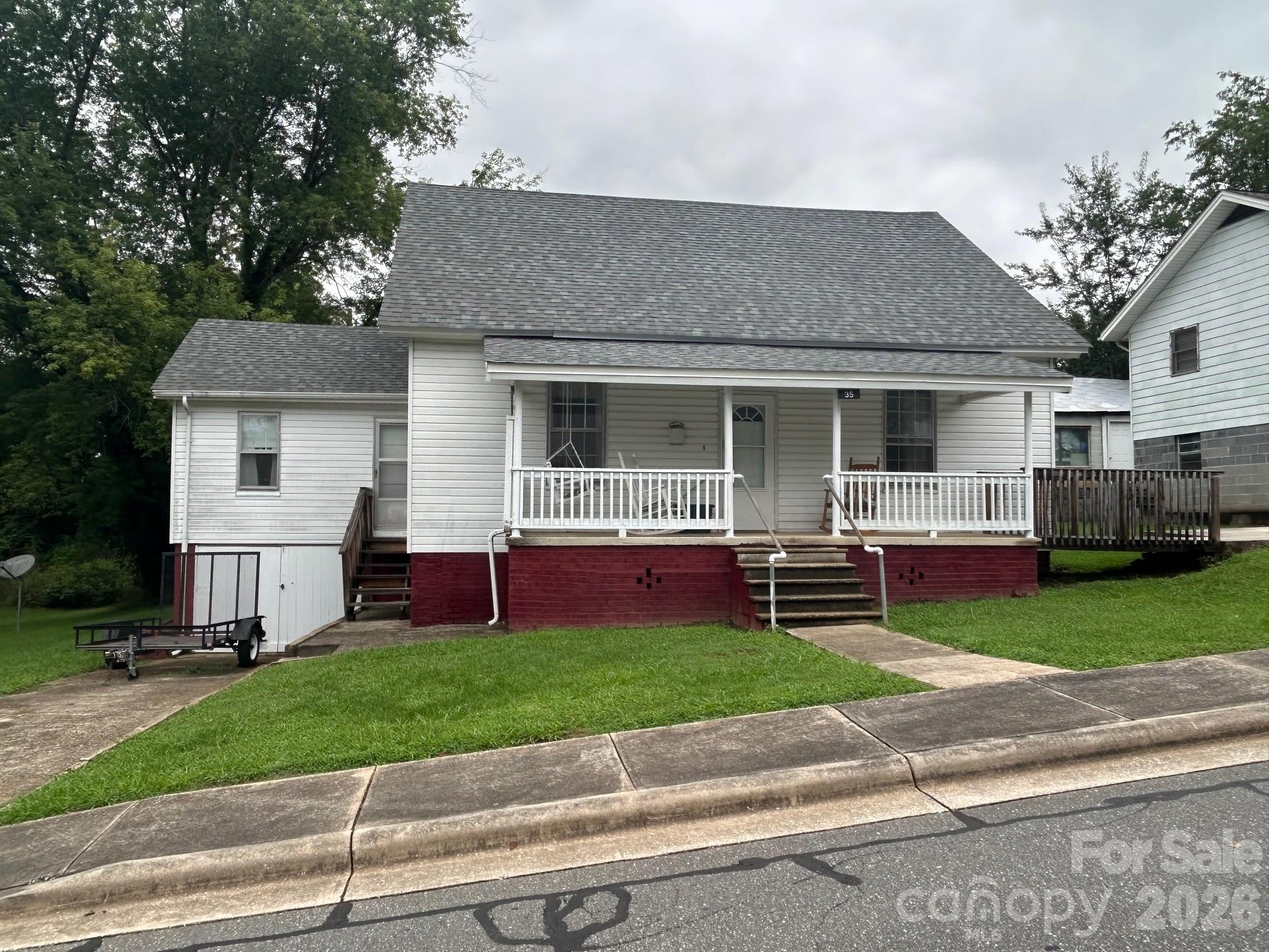 main property photo 33