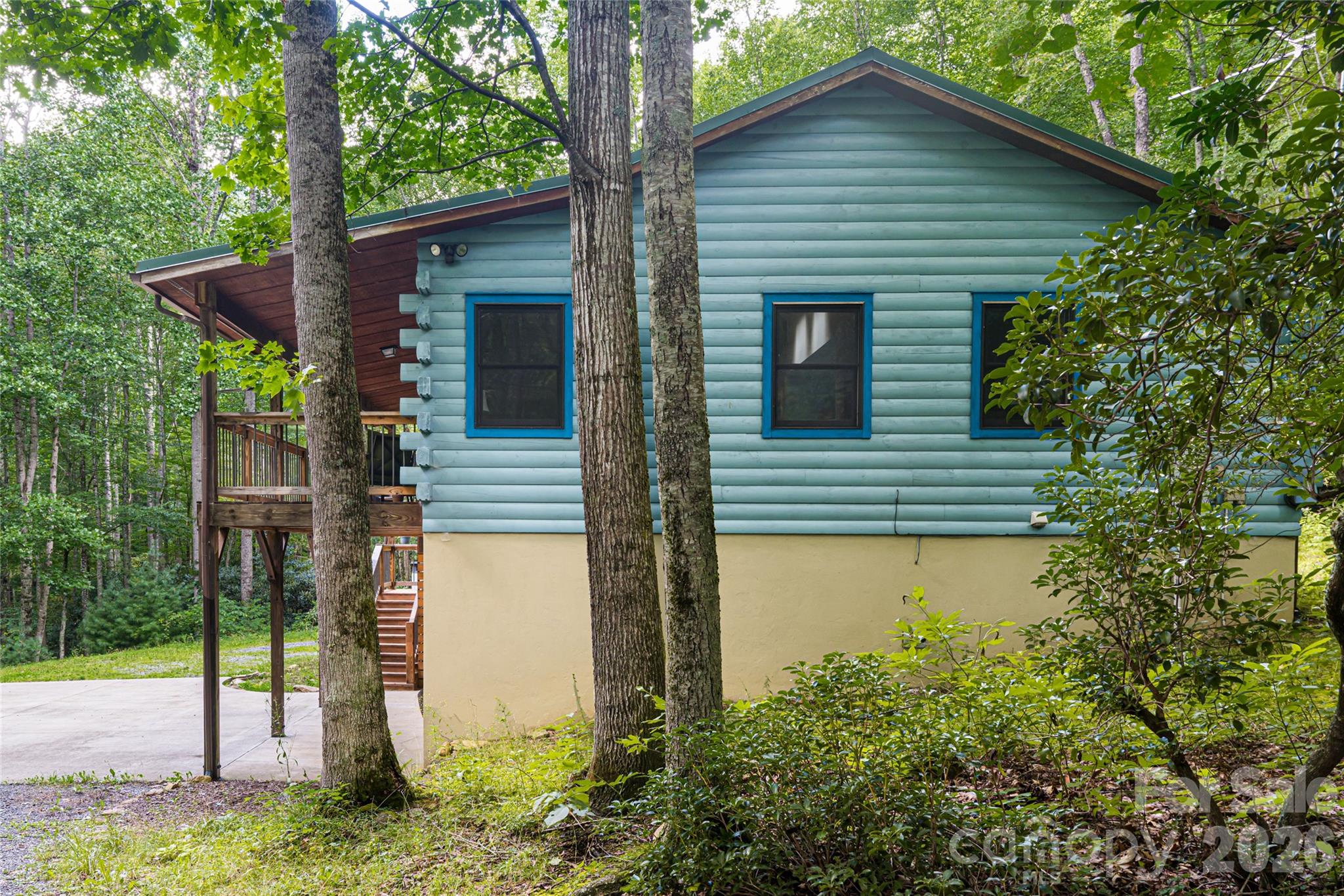 main property photo 34