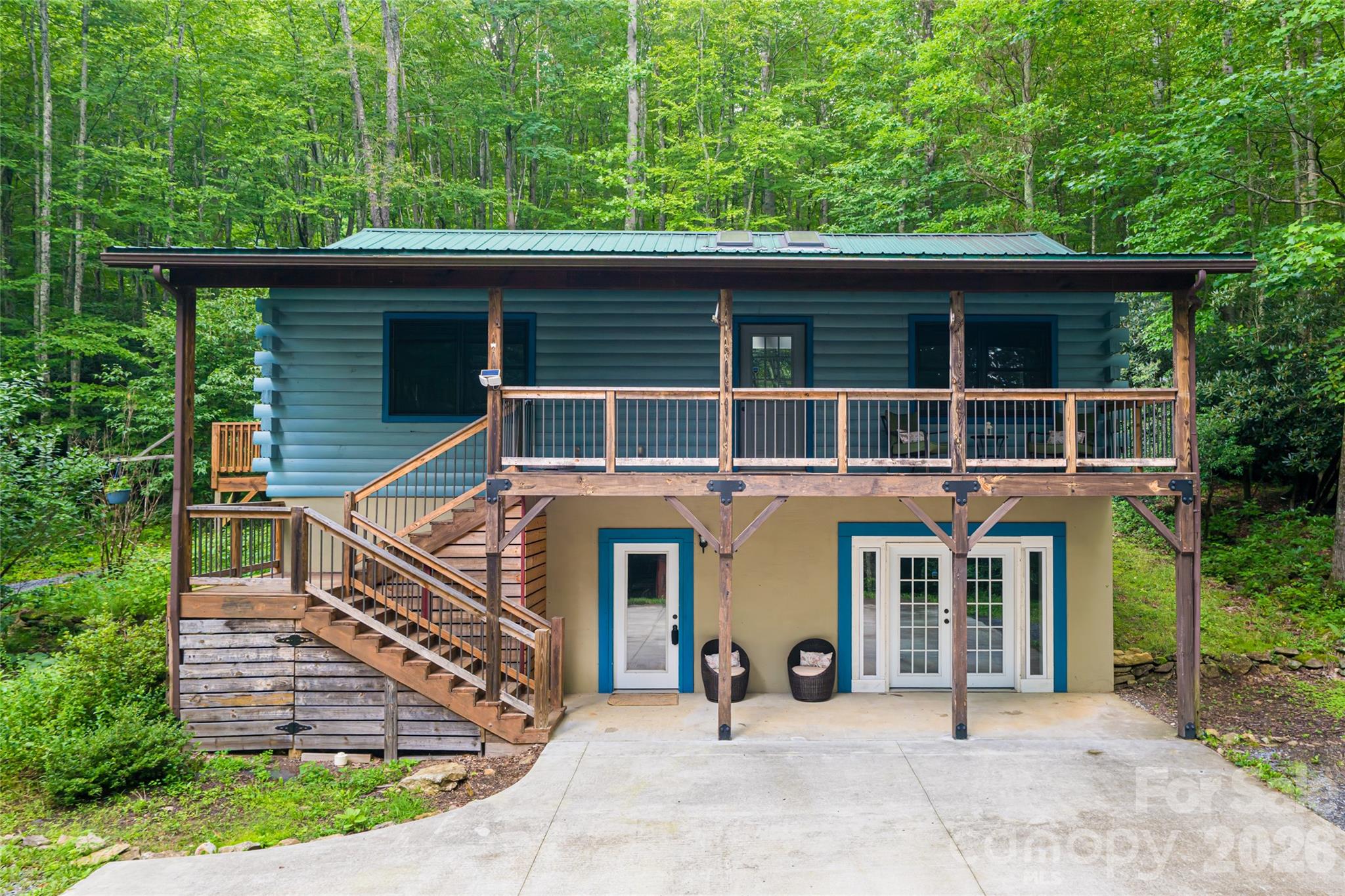 main property photo 40