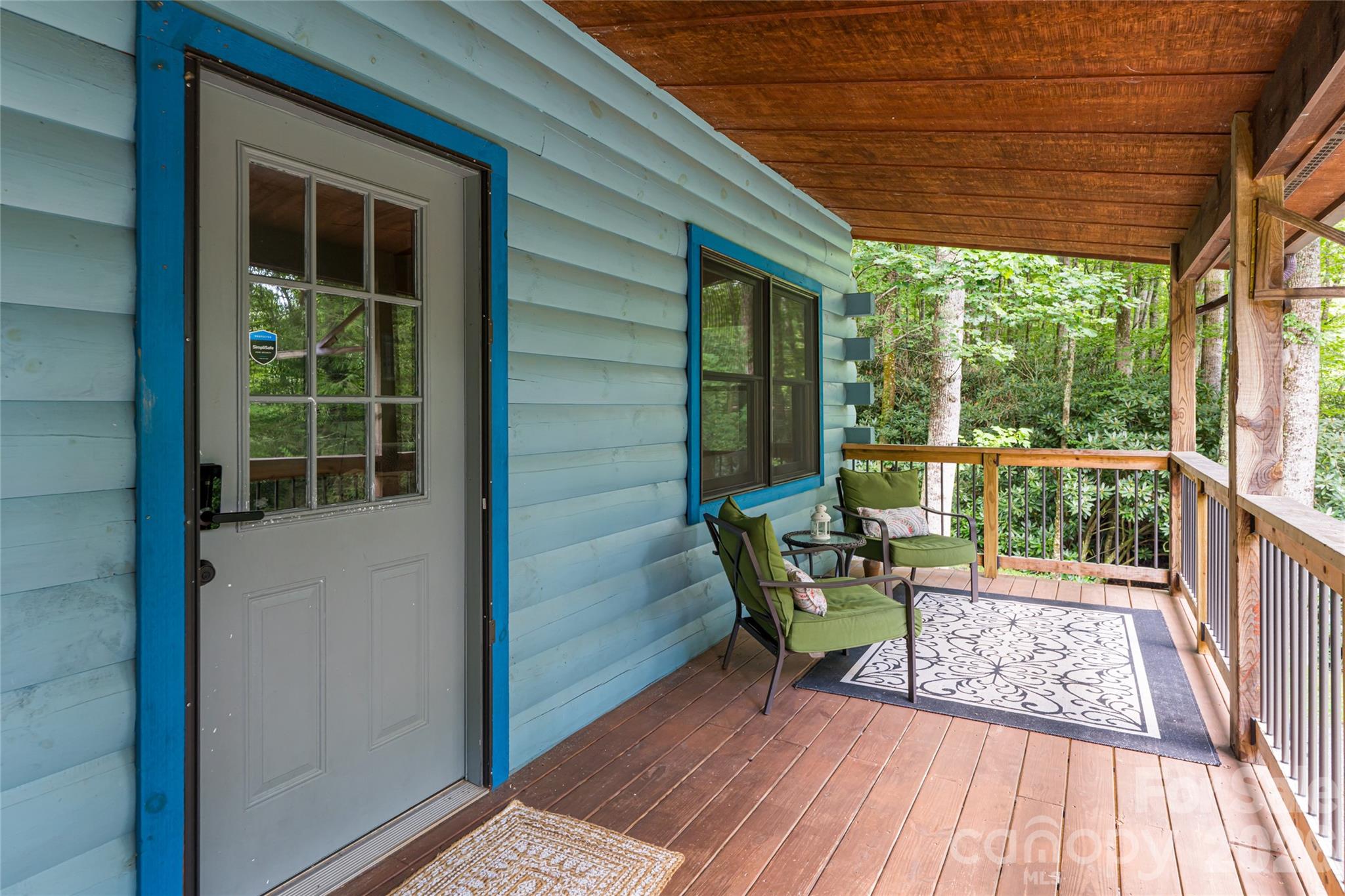 main property photo 5