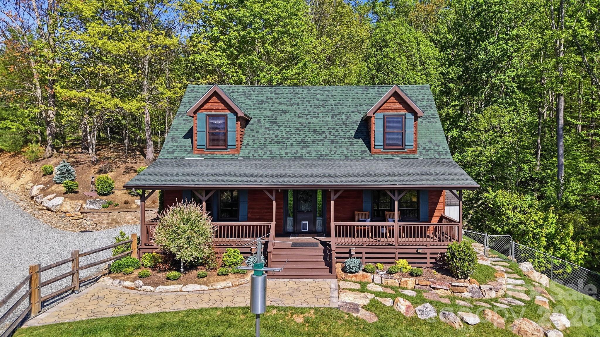 main property photo 4