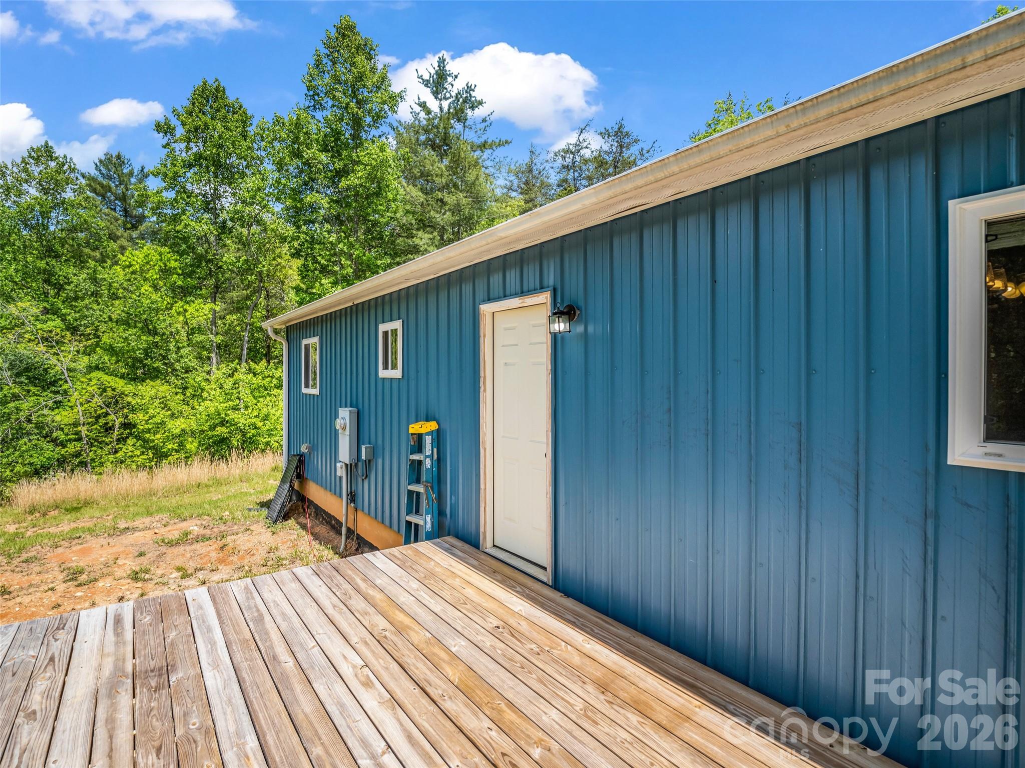 main property photo 24