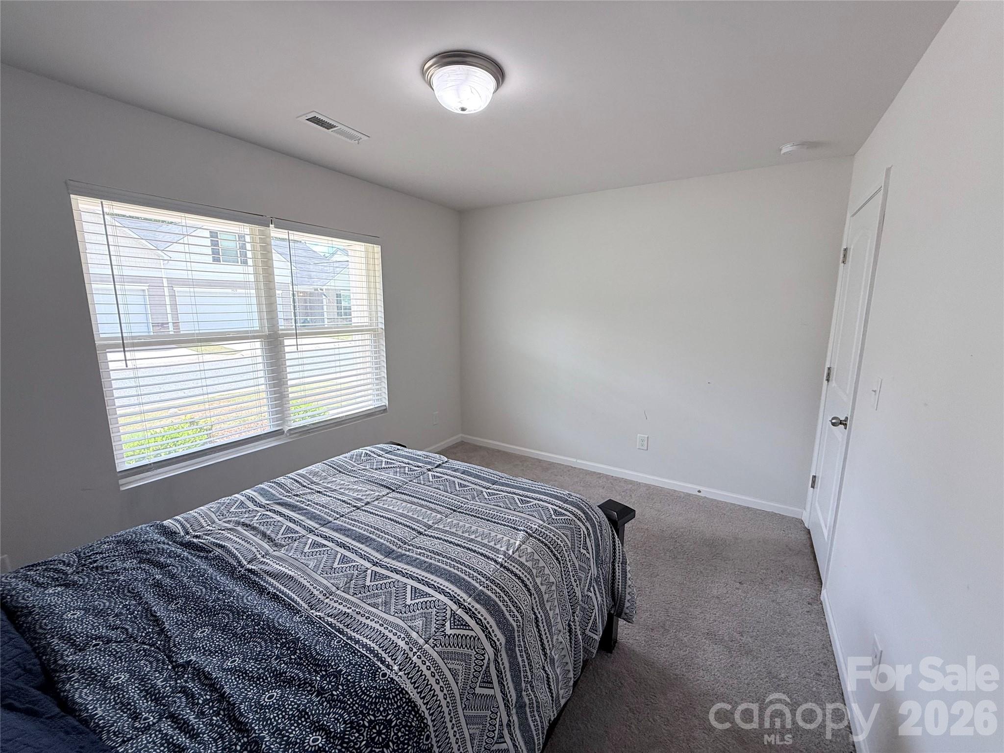 property viewer photo 24