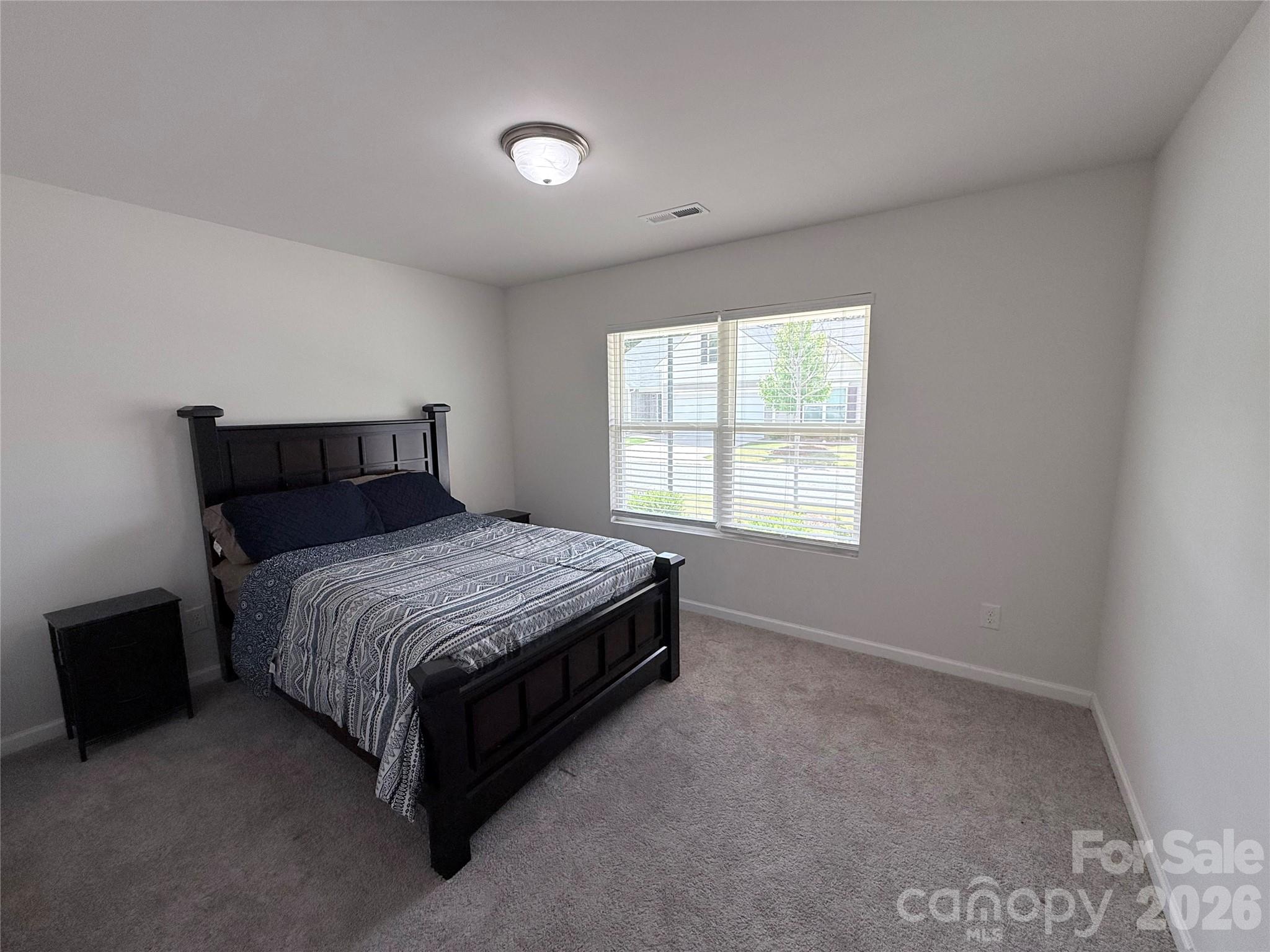 property viewer photo 27