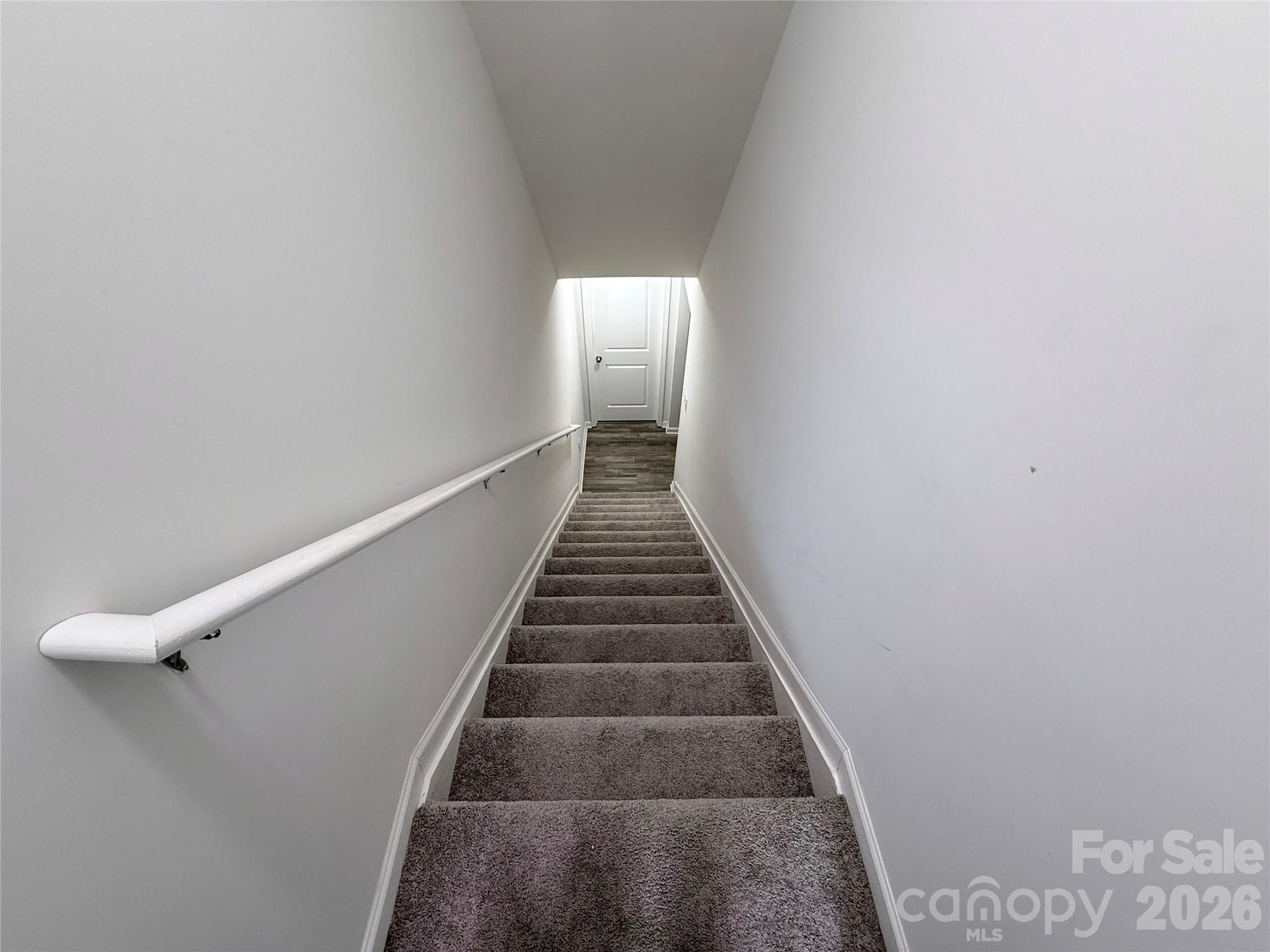 property viewer photo 32