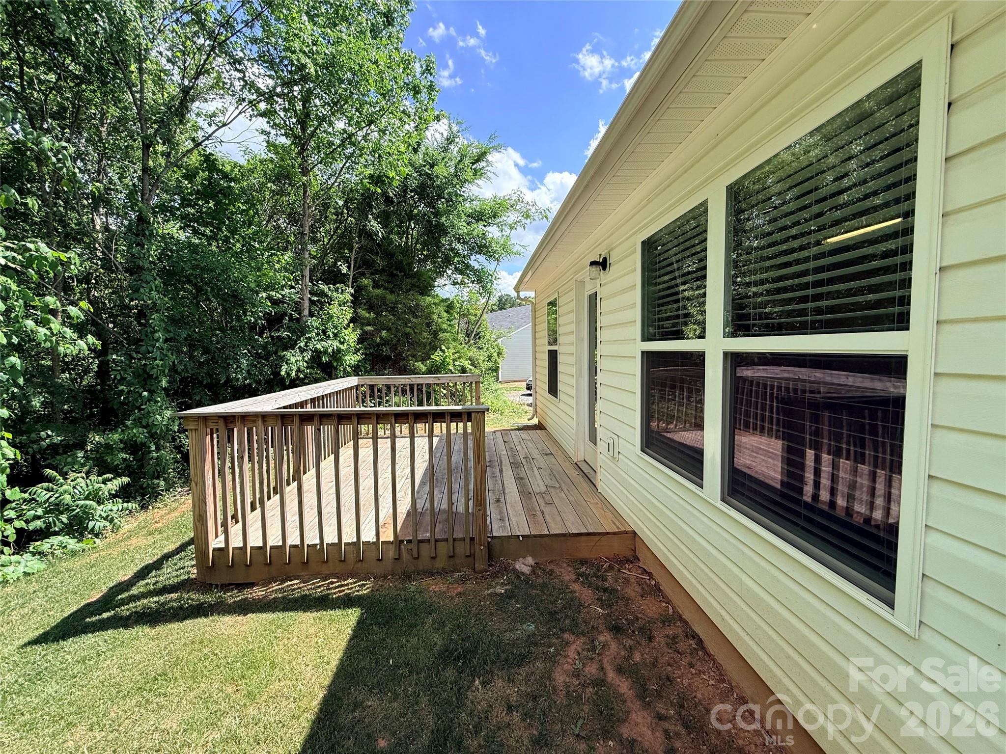 property viewer photo 38