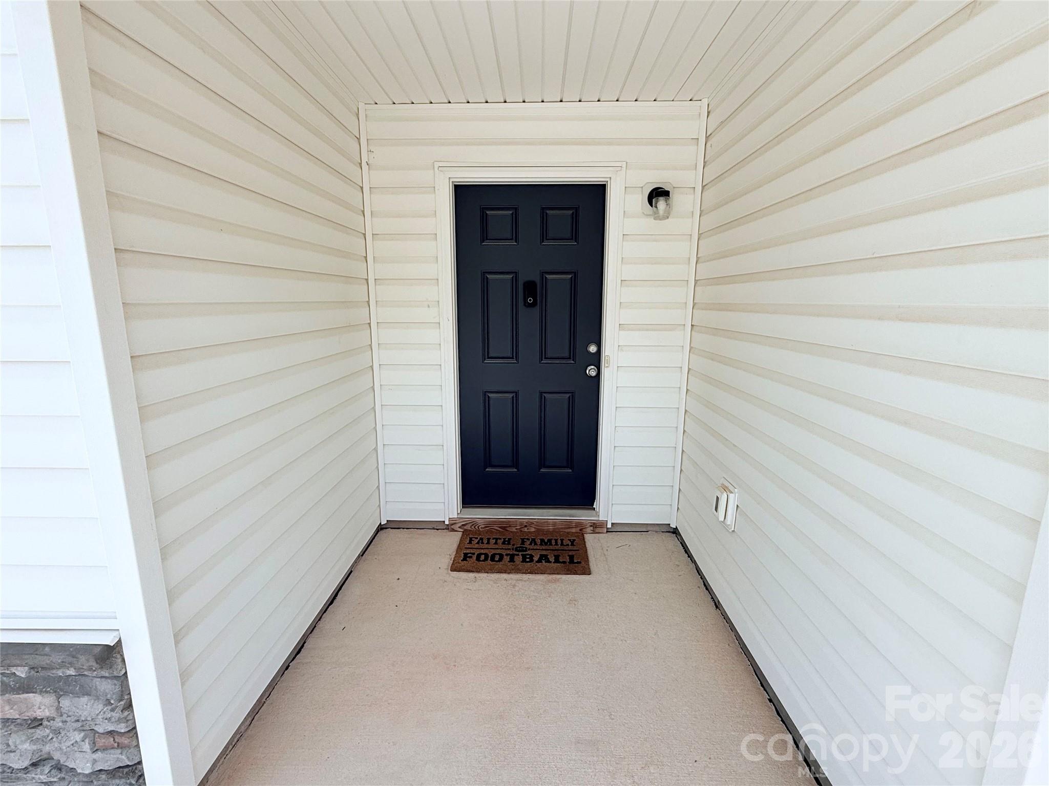 property viewer photo 4