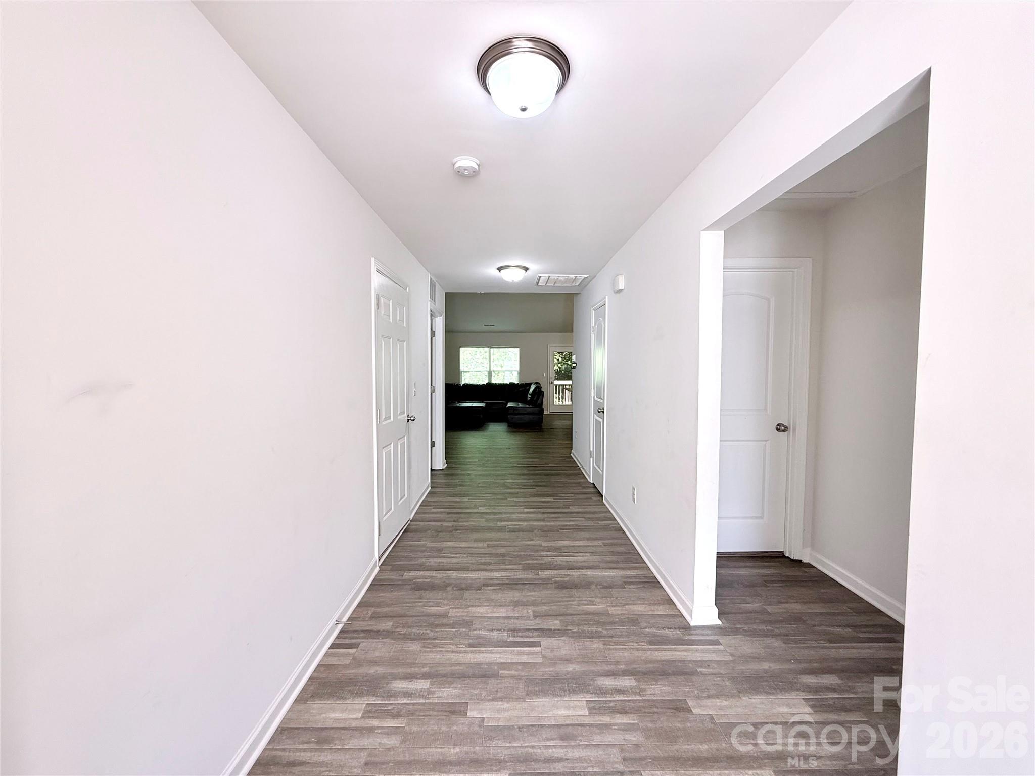 property viewer photo 5