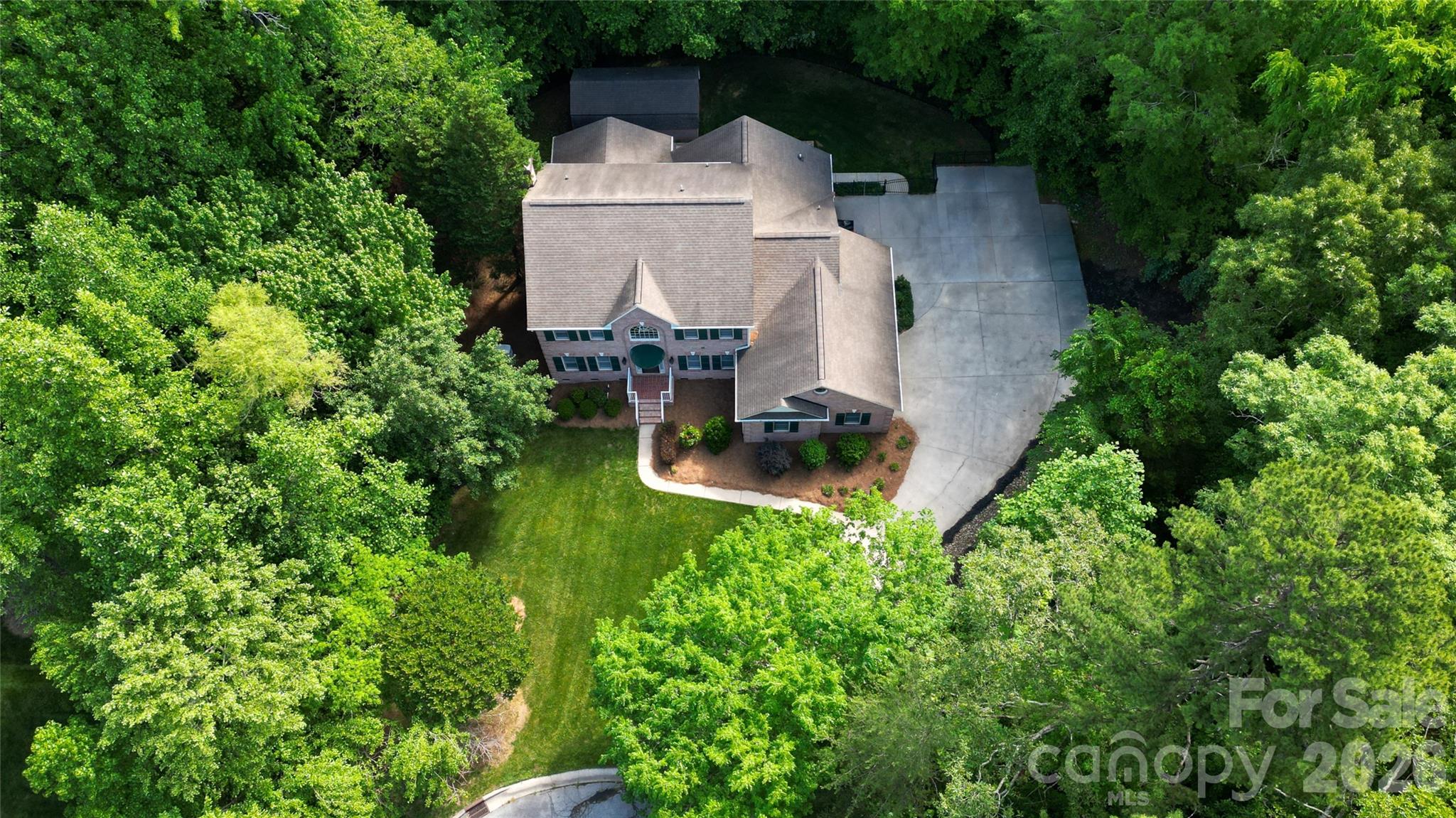 main property photo 24