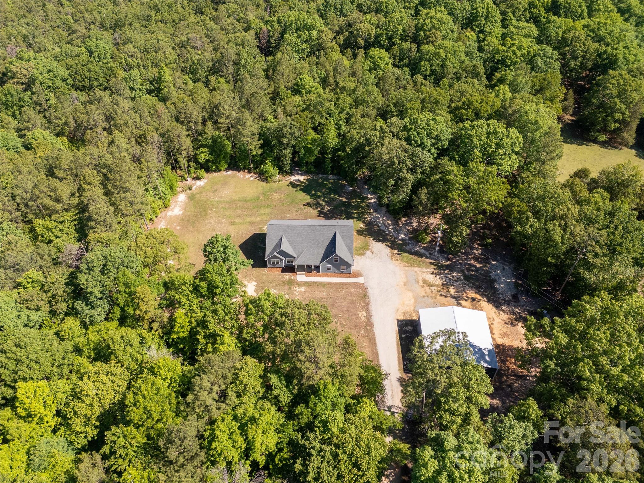 main property photo 34