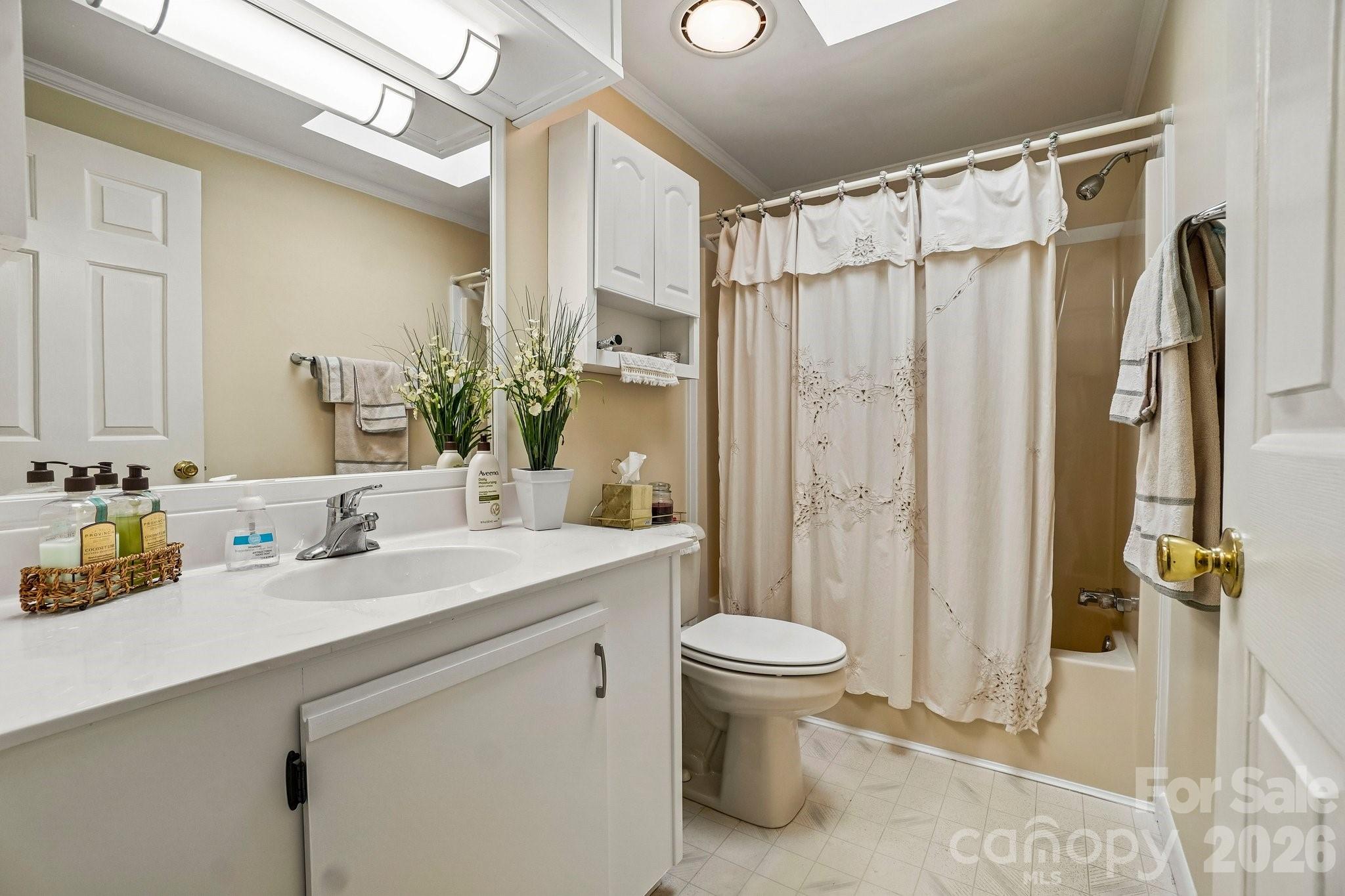 main property photo 20