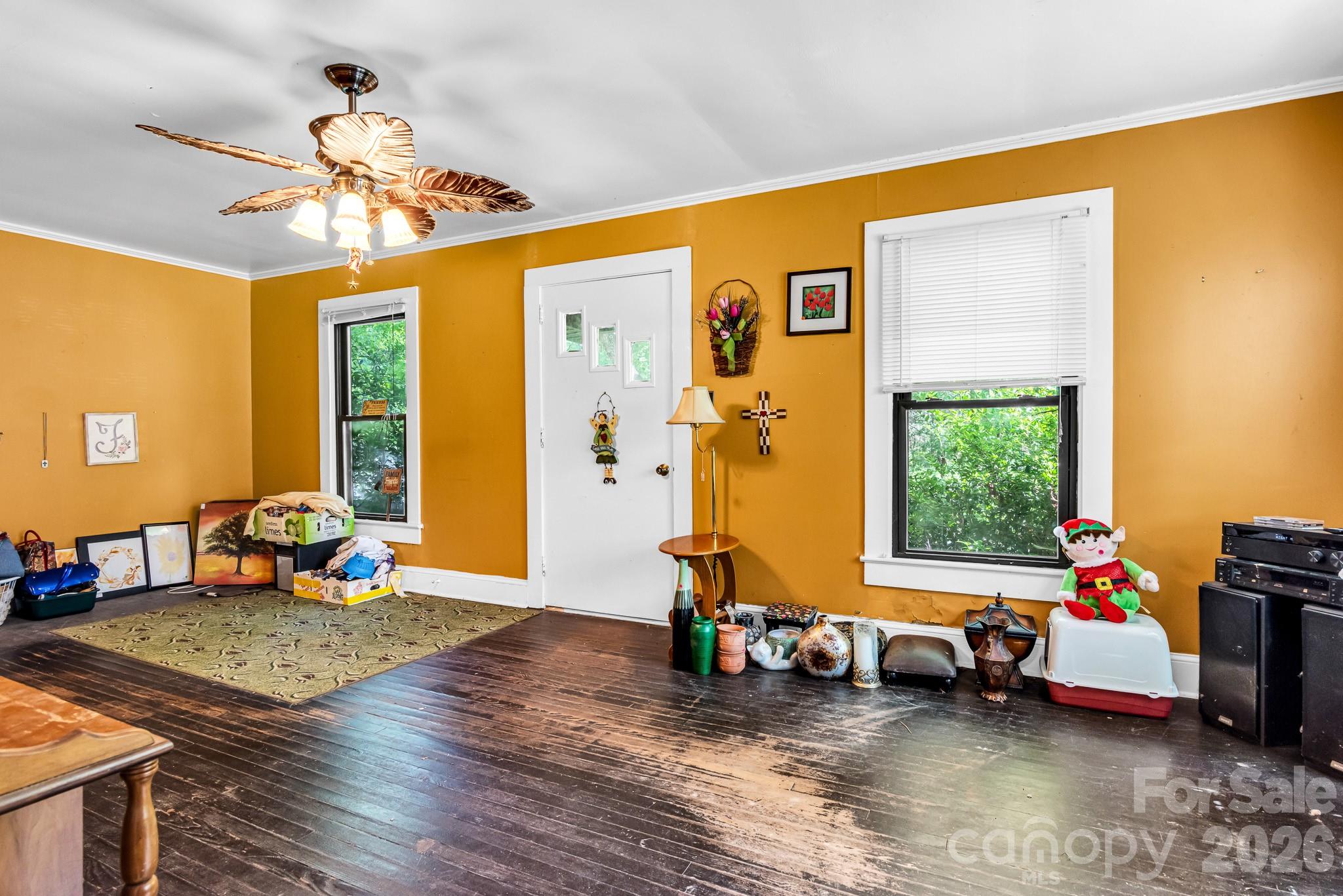 main property photo 11