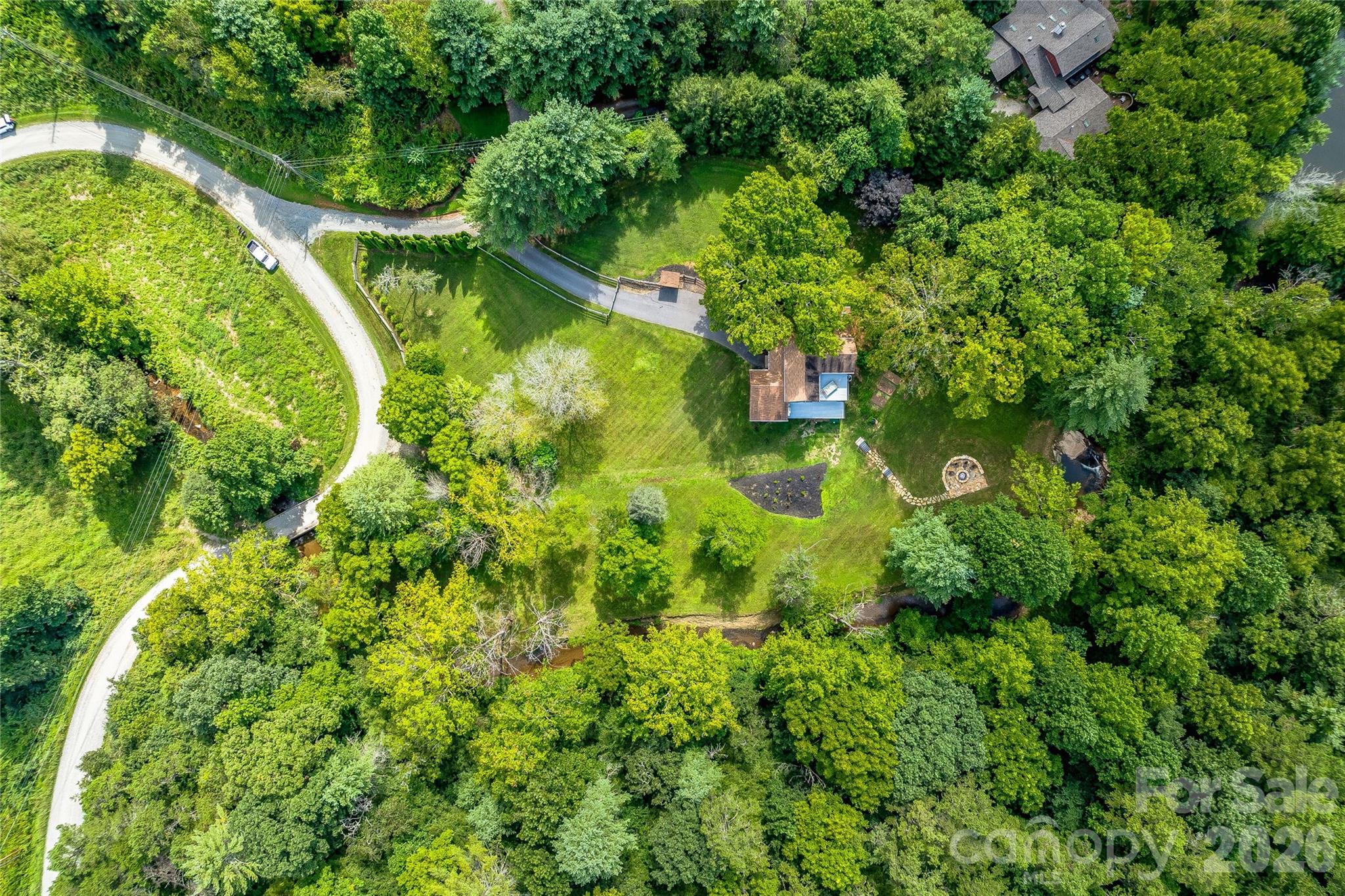 main property photo 27