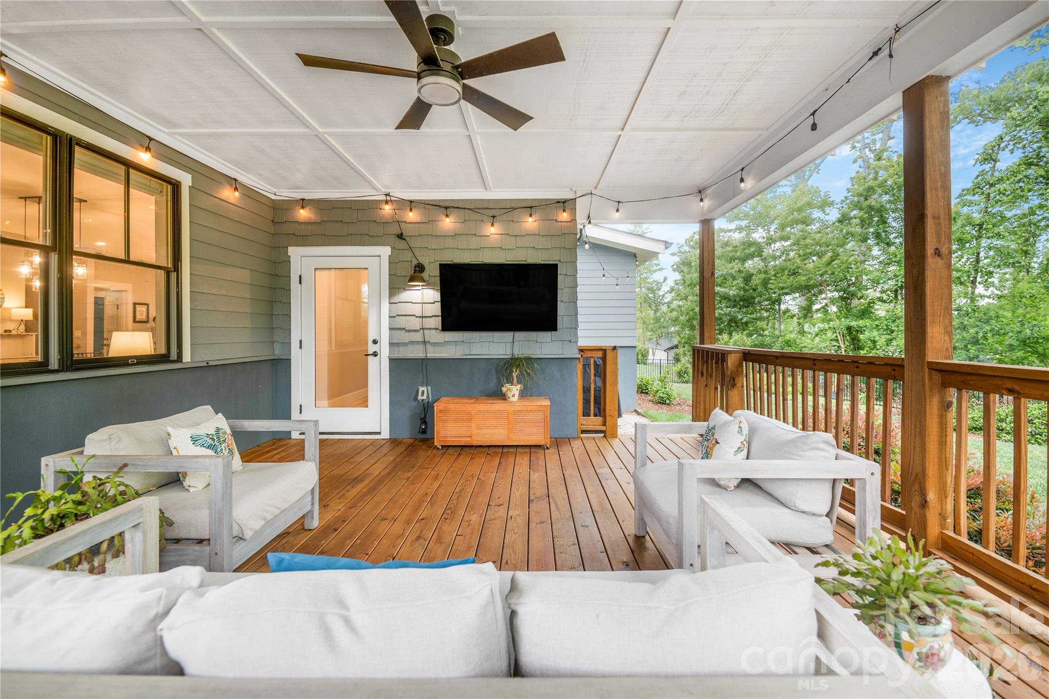 main property photo 41