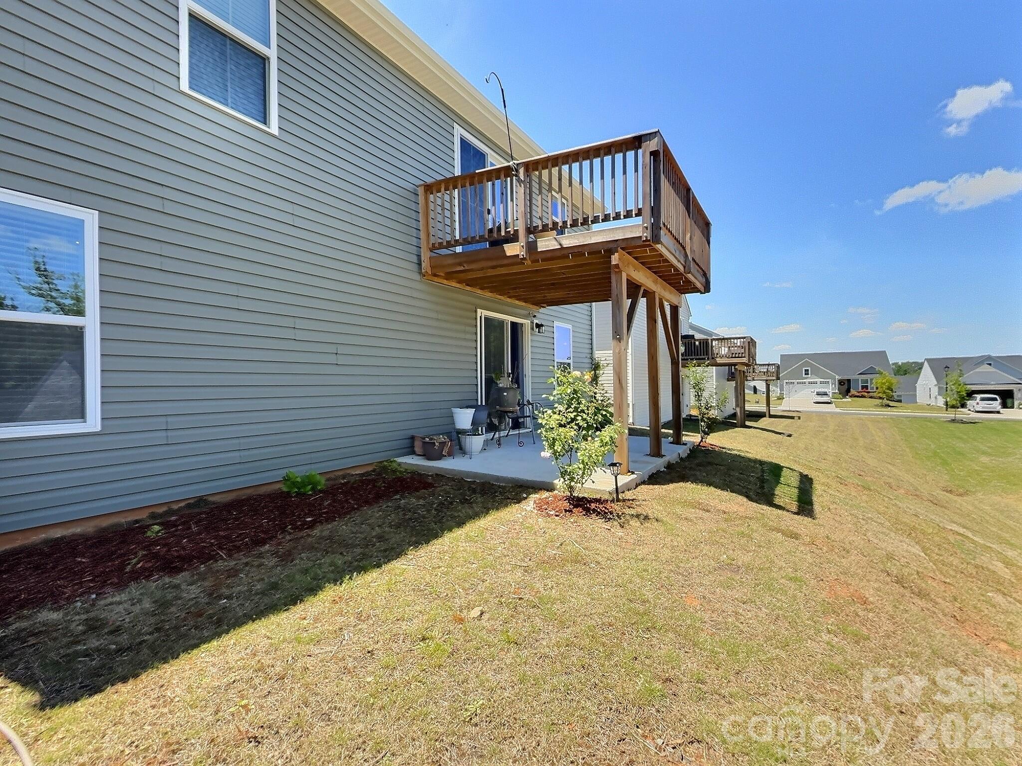 main property photo 33