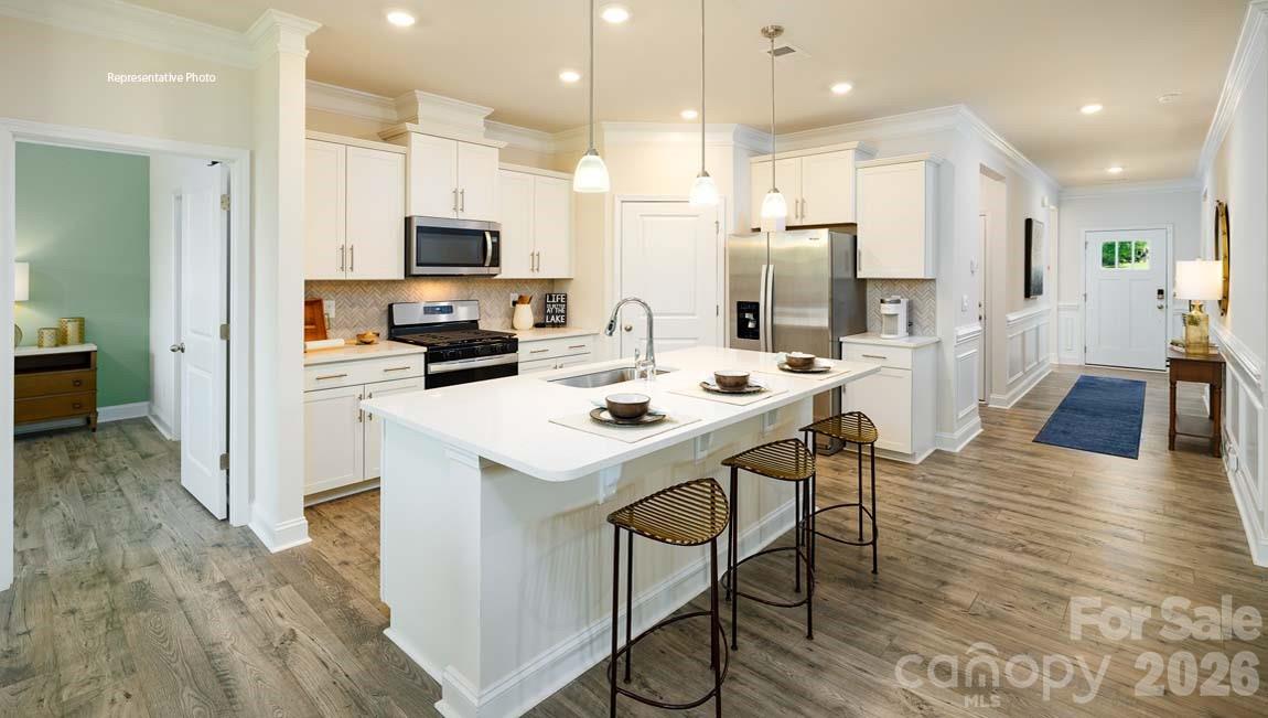 main property photo 5