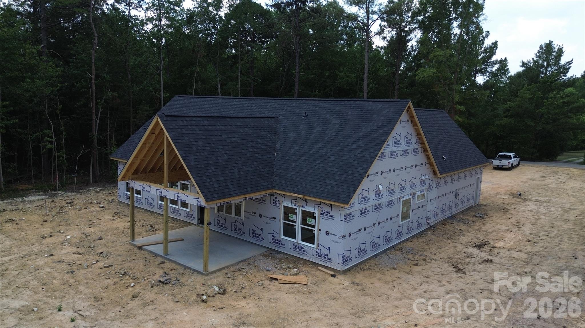 main property photo 6