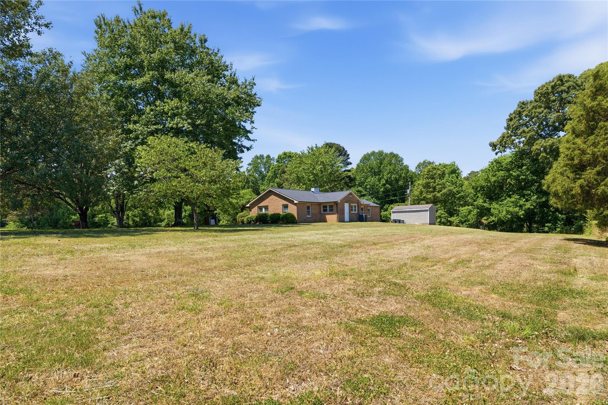 main property photo 32