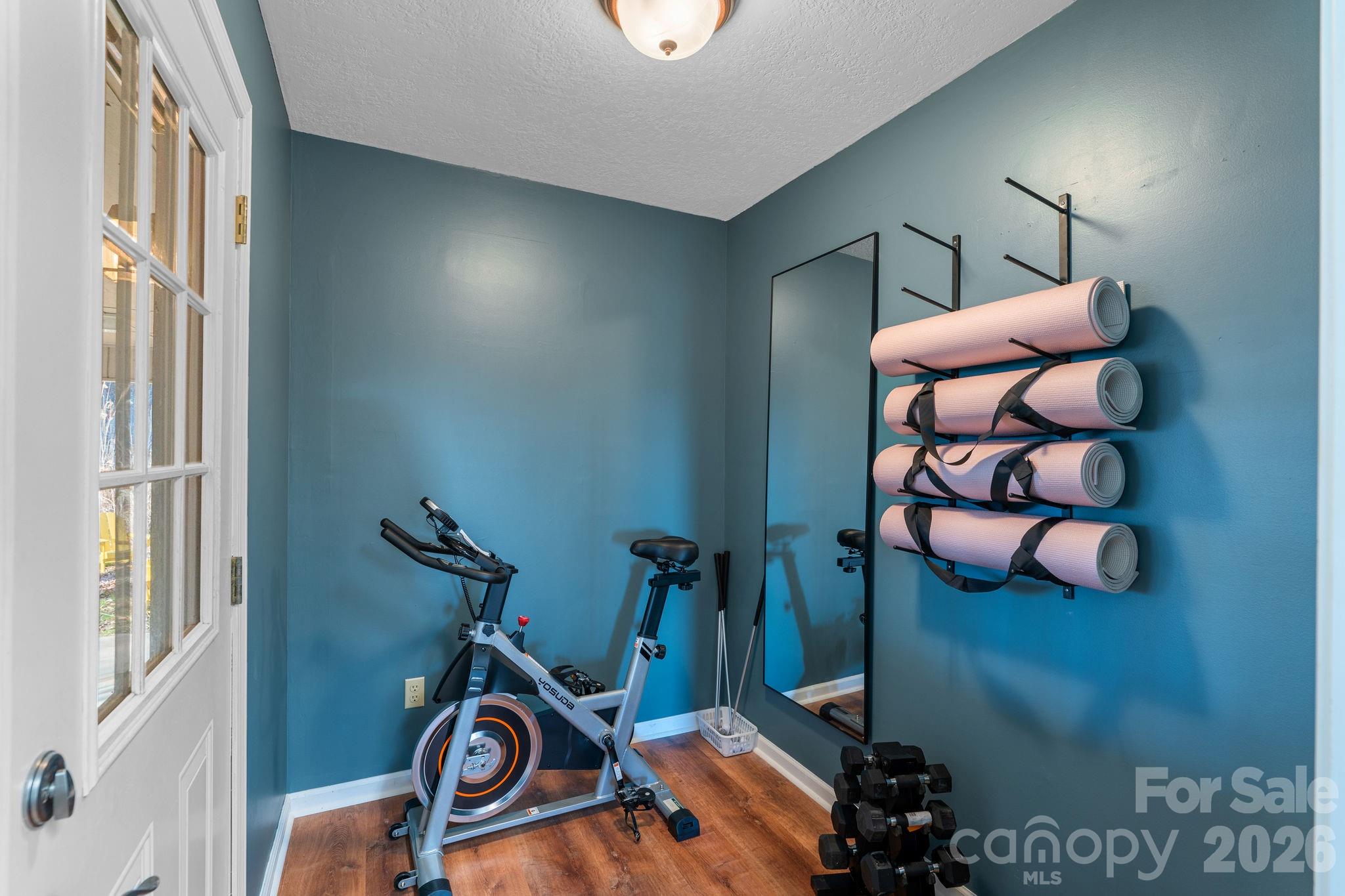 main property photo 23