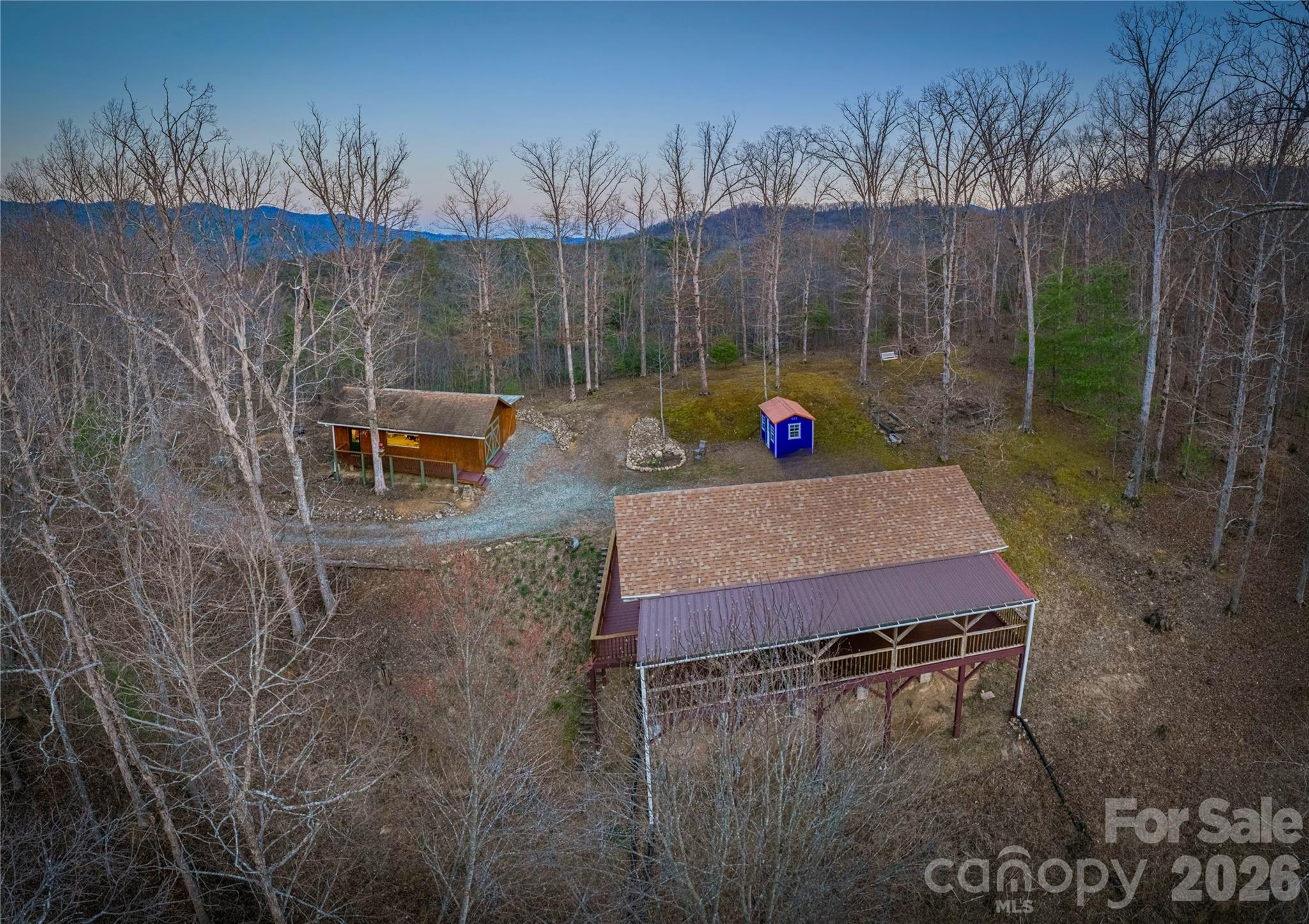 main property photo 6