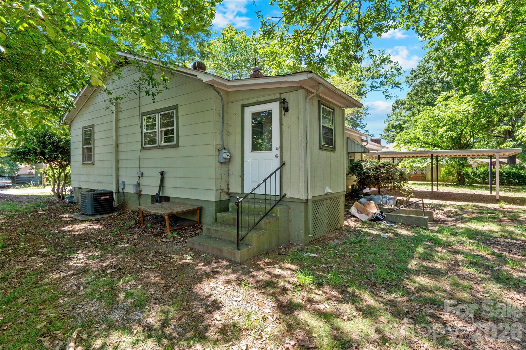 main property photo 20