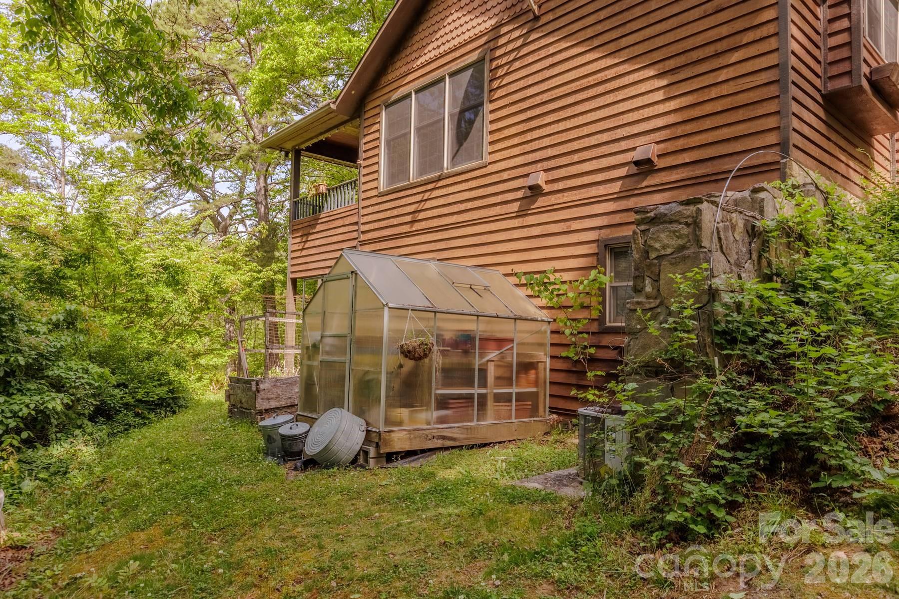 main property photo 42
