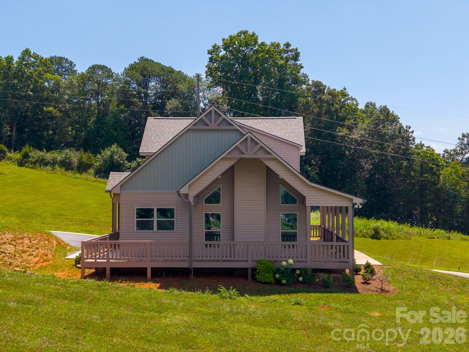 main property photo 41
