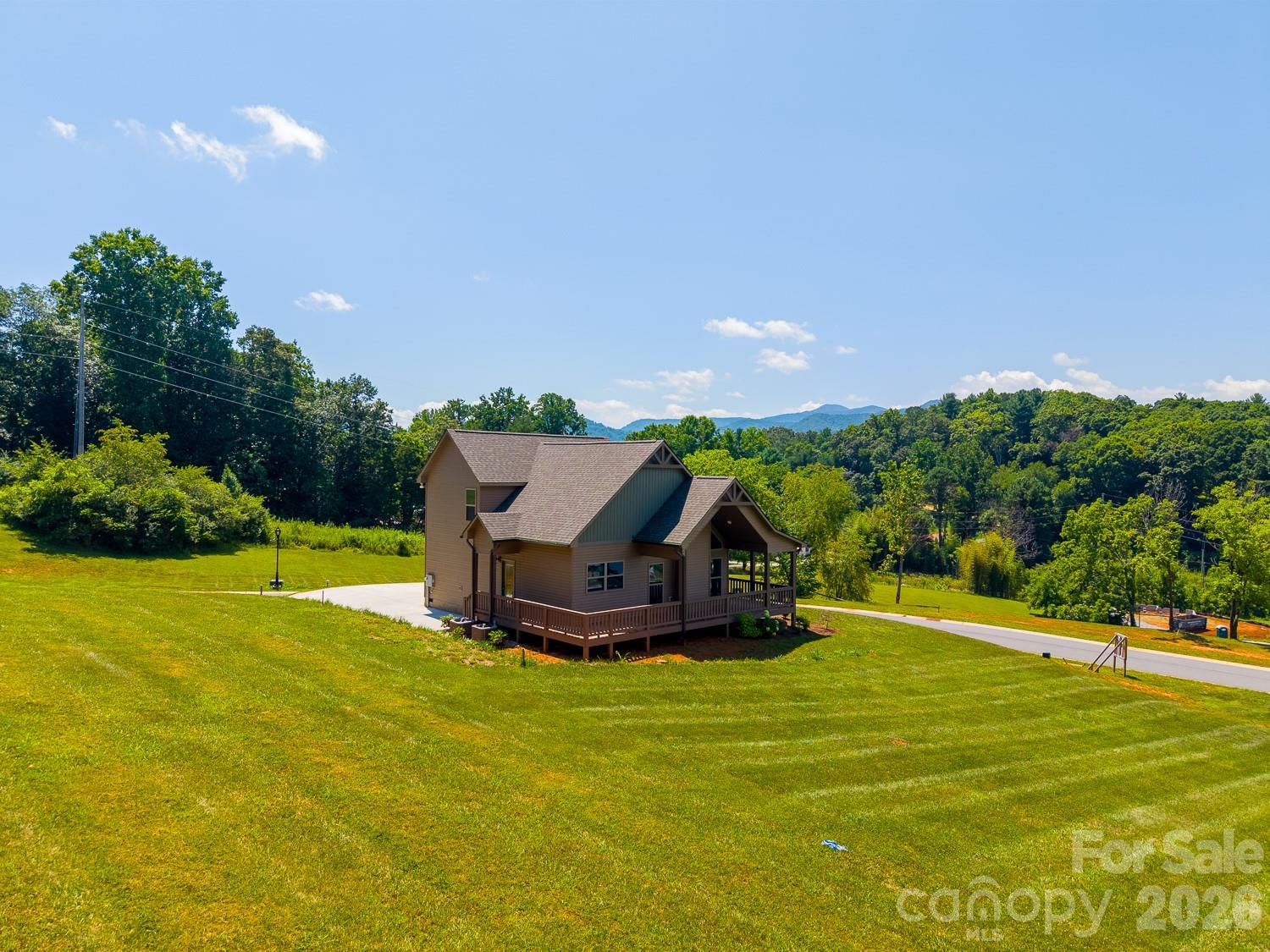main property photo 5