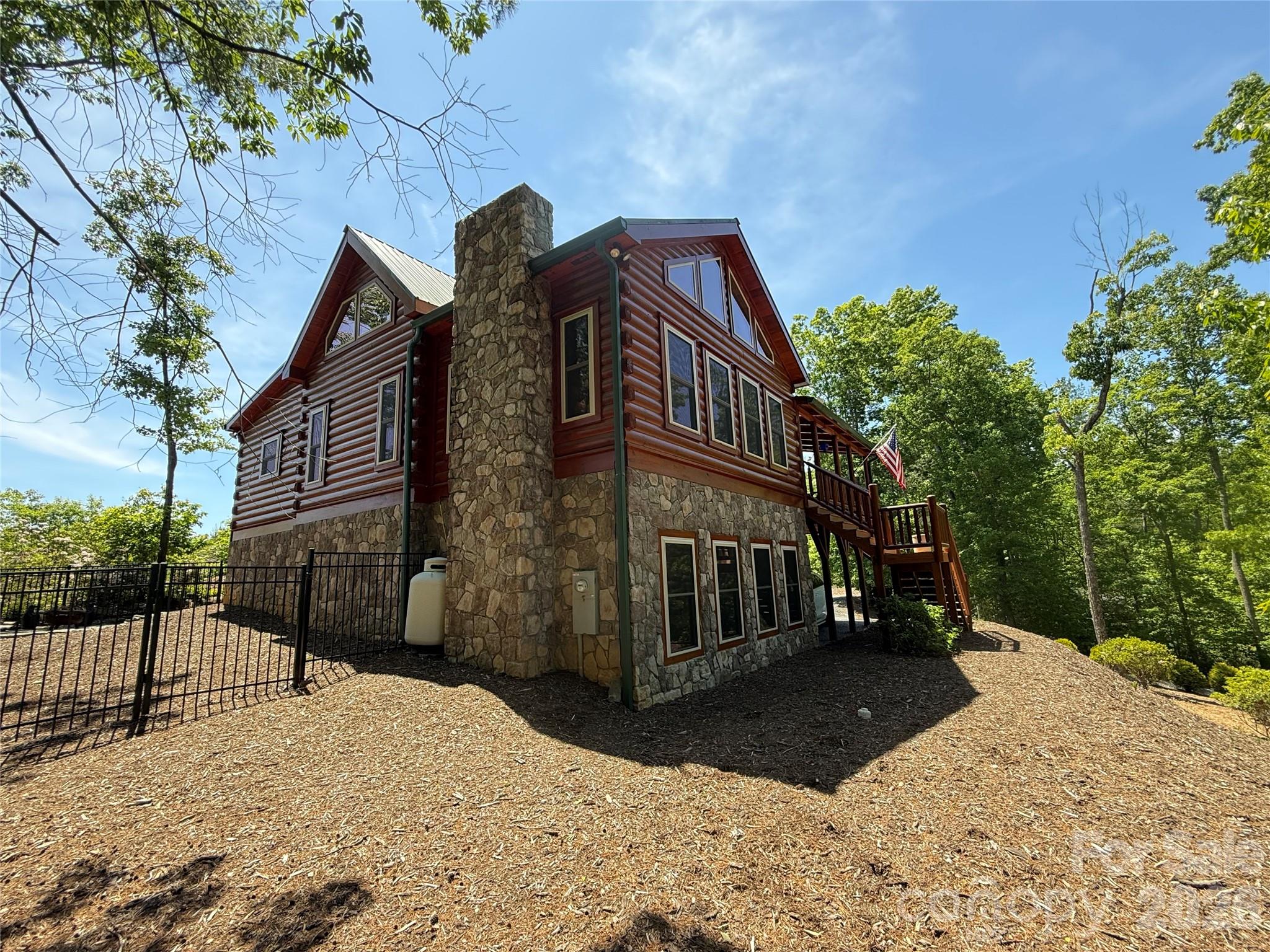 main property photo 47