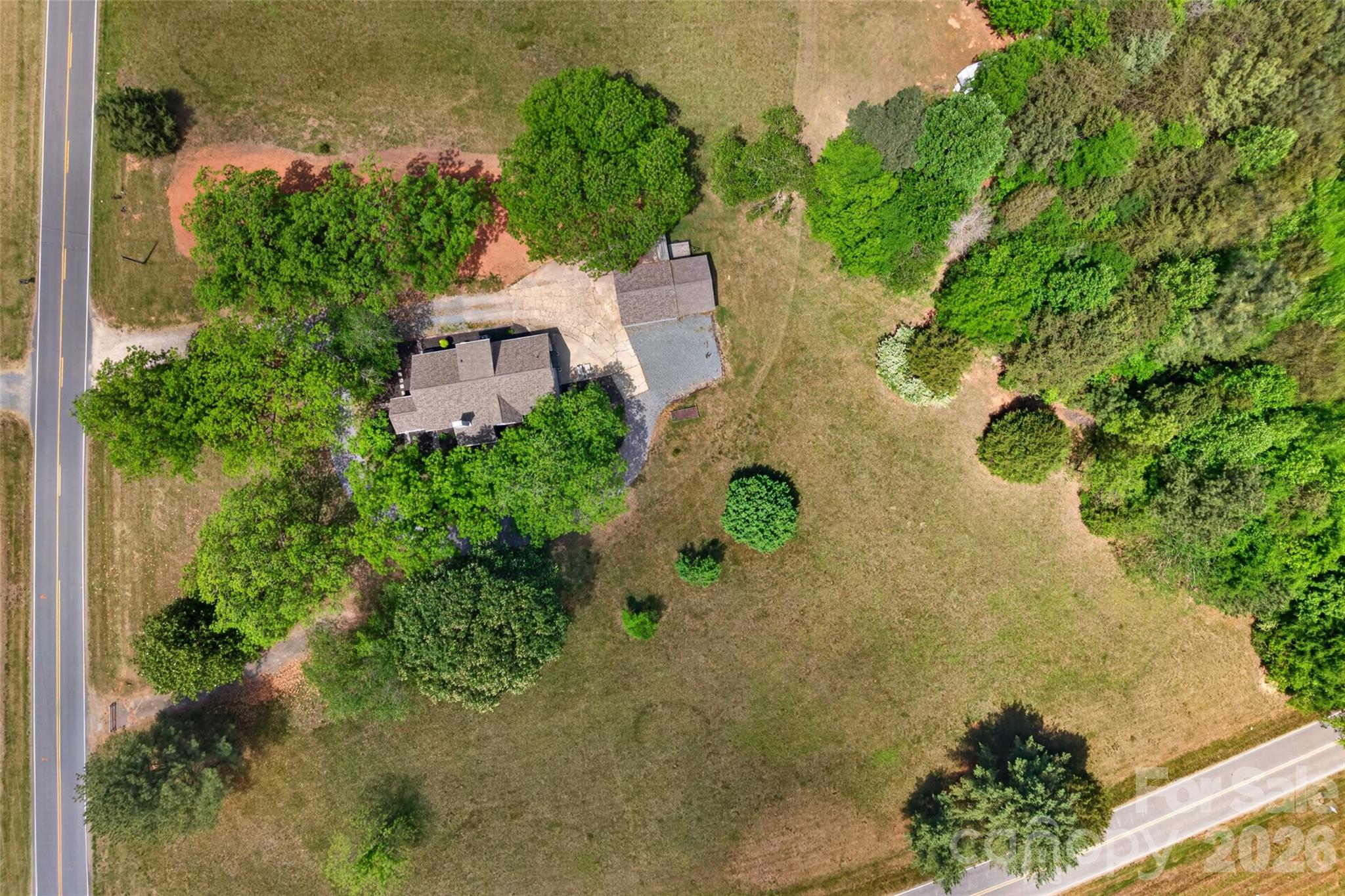 main property photo 45