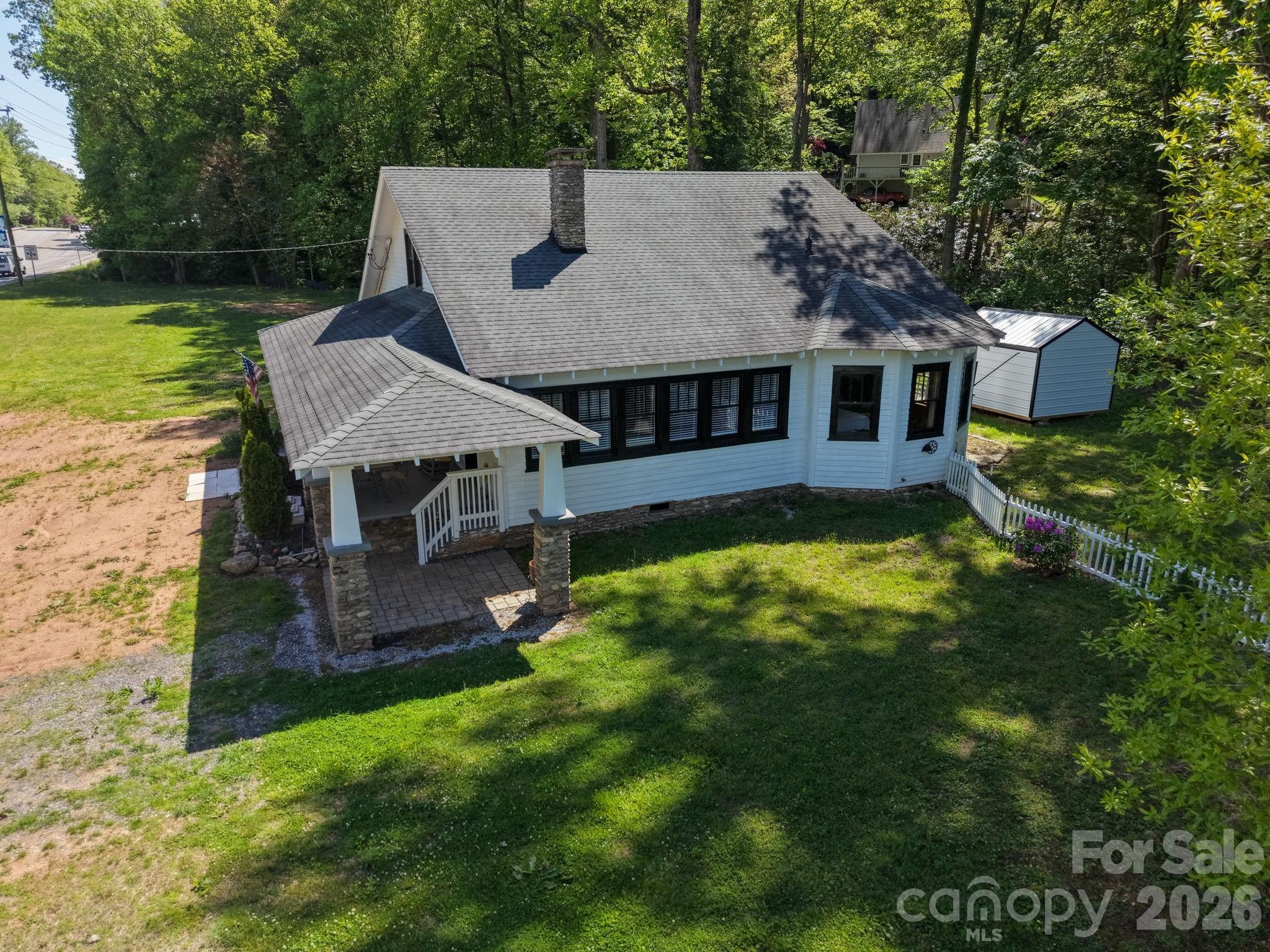 main property photo 29