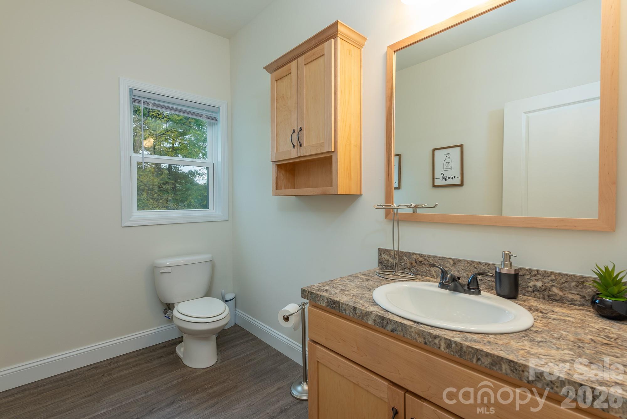 main property photo 22