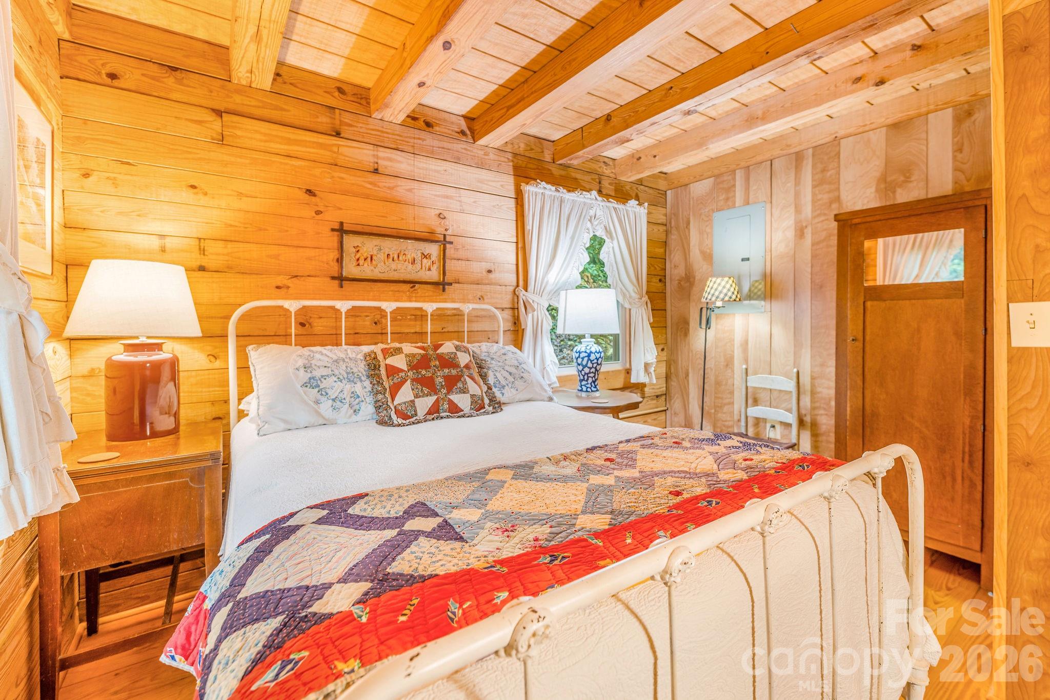 main property photo 21