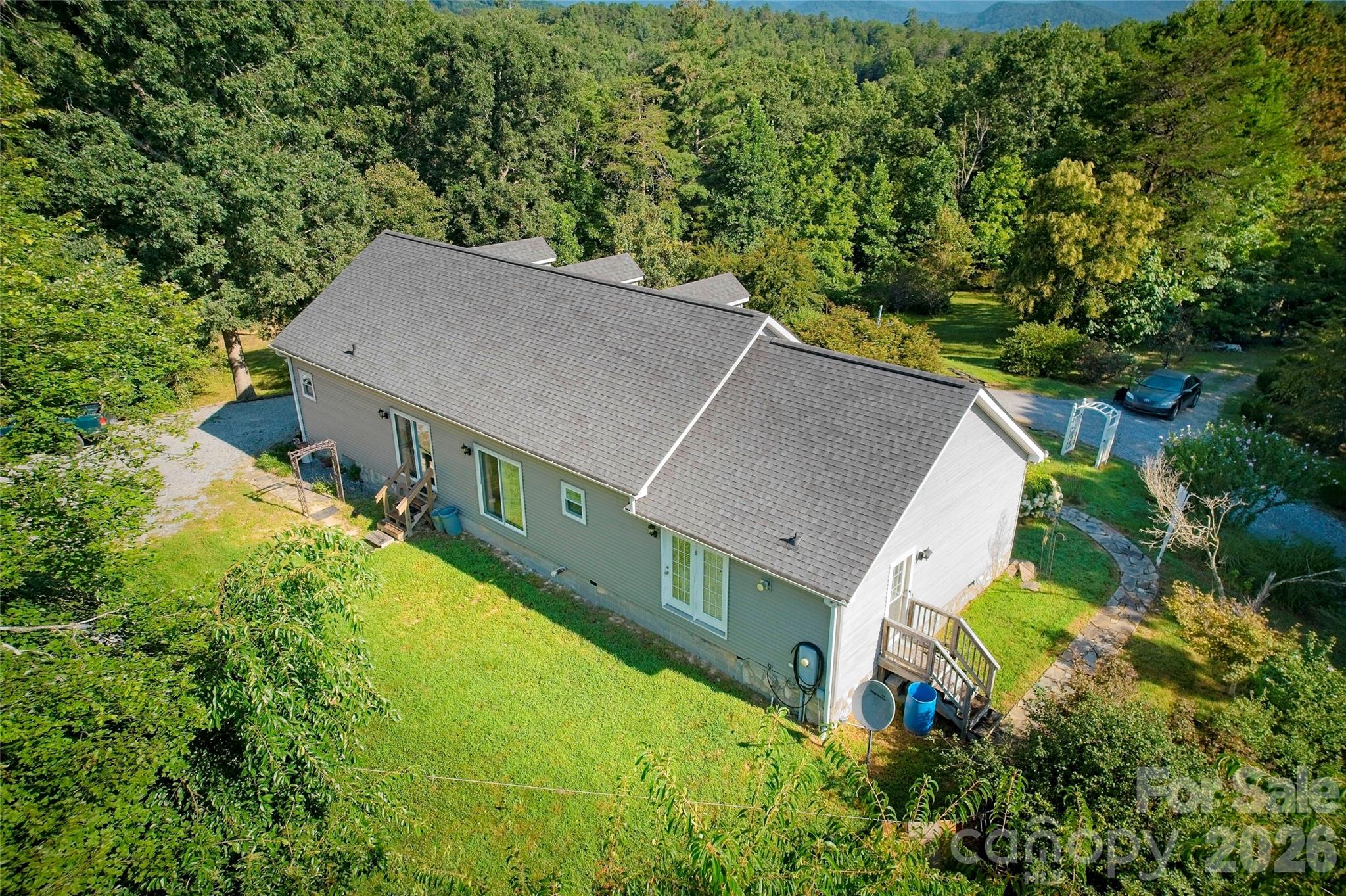 main property photo 41